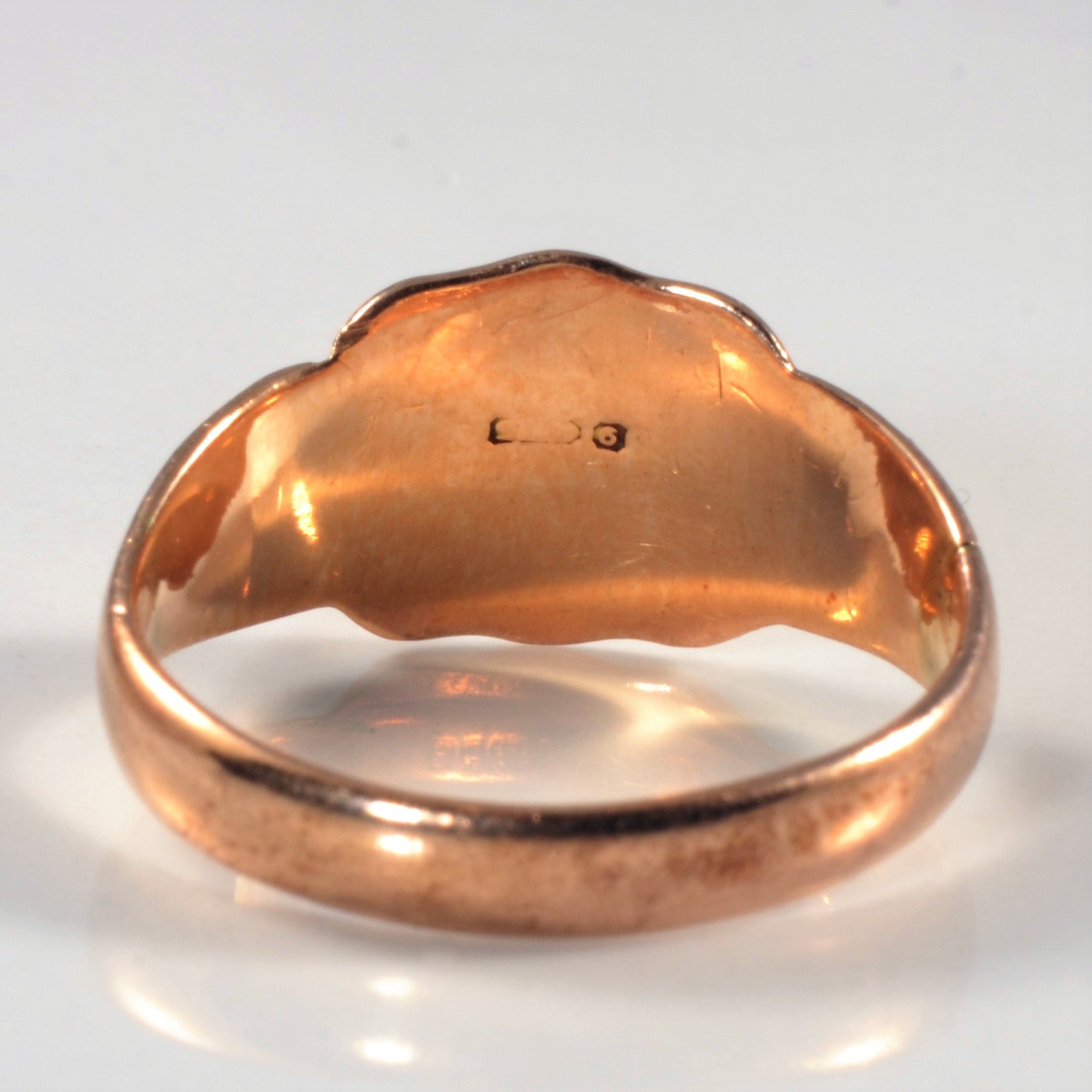 Personalized 'MB' Initial Signet Ring for Men & Women - Size 8.25 - Elegant Engraved Monogram Jewelry Gift for Anniversary, Wedding, Birthday - Perfect for Everyday Wear & Special Occasions