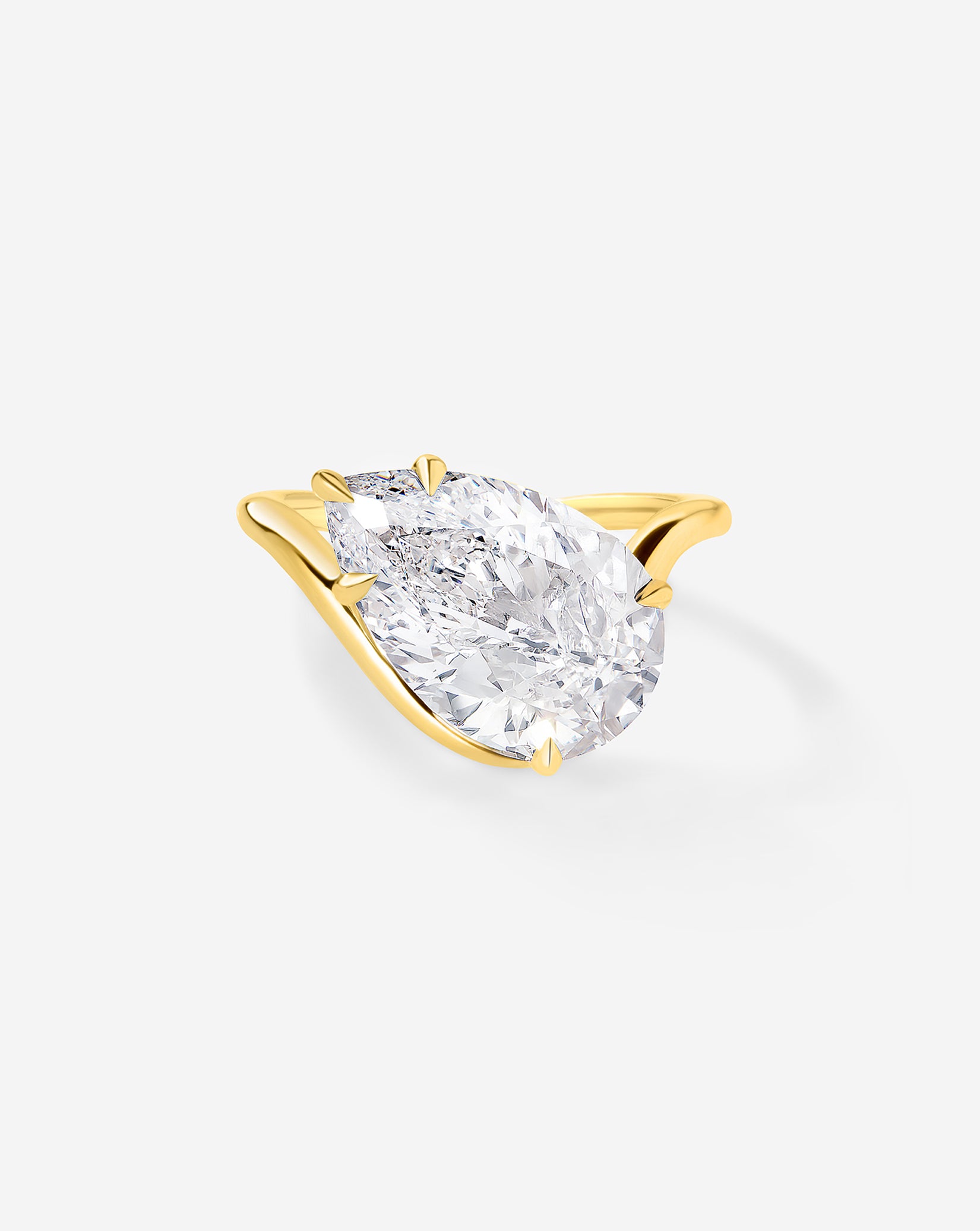 4.10 Carat Lab Grown Curved Pear Diamond - Elegant Engagement Ring Center Stone for Wedding & Anniversary Jewelry