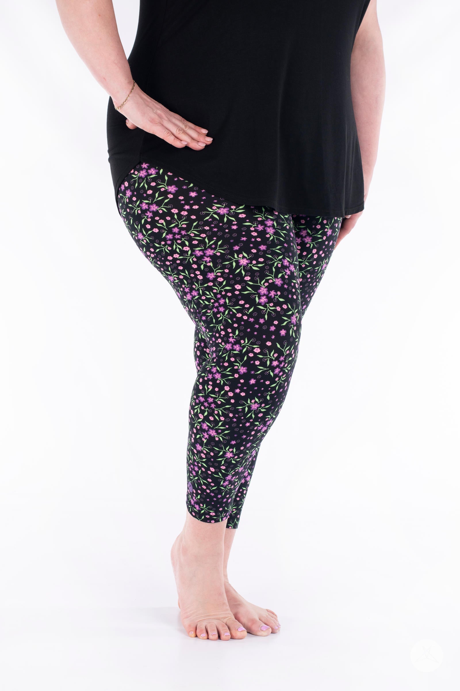 Feeling Flowerful Crops - Women's Floral Print Crop Tops for Summer | Casual & Party Wear | Perfect for Beach, Music Festivals & Date Nights