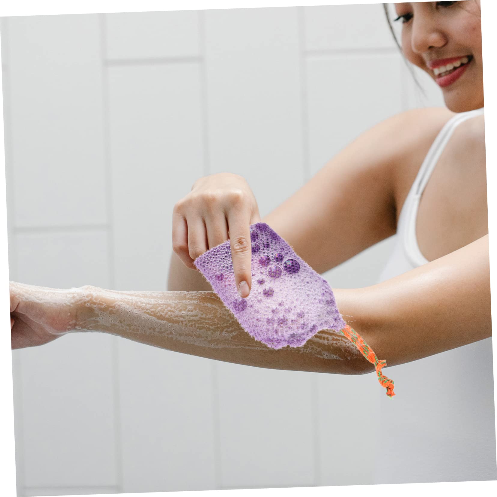 Natural Loofah Soap Bag with Drawstring - Soft & Comfortable Texture for Efficient Lathering - Perfect for Shower, Bath, and Travel Use