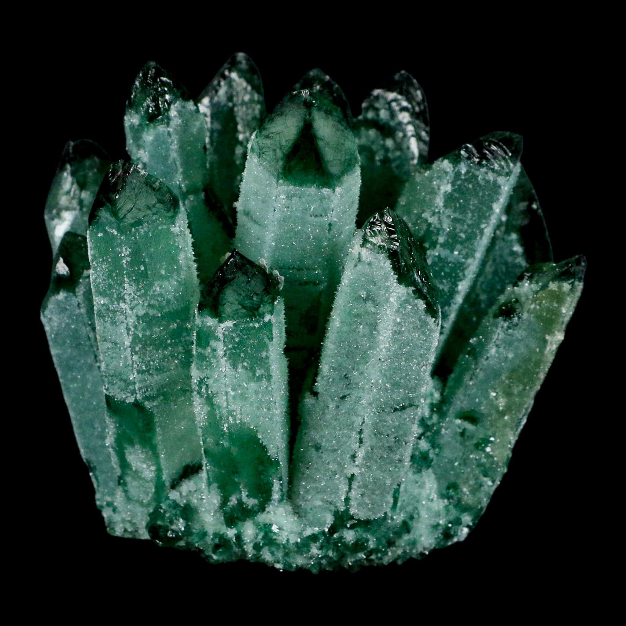 4 Green Phantom Ghost Quartz Crystal Points - Natural Chlorite Included Cluster Mineral Specimen for Healing, Meditation & Energy Work - Perfect for Home Decor, Reiki & Crystal Collections