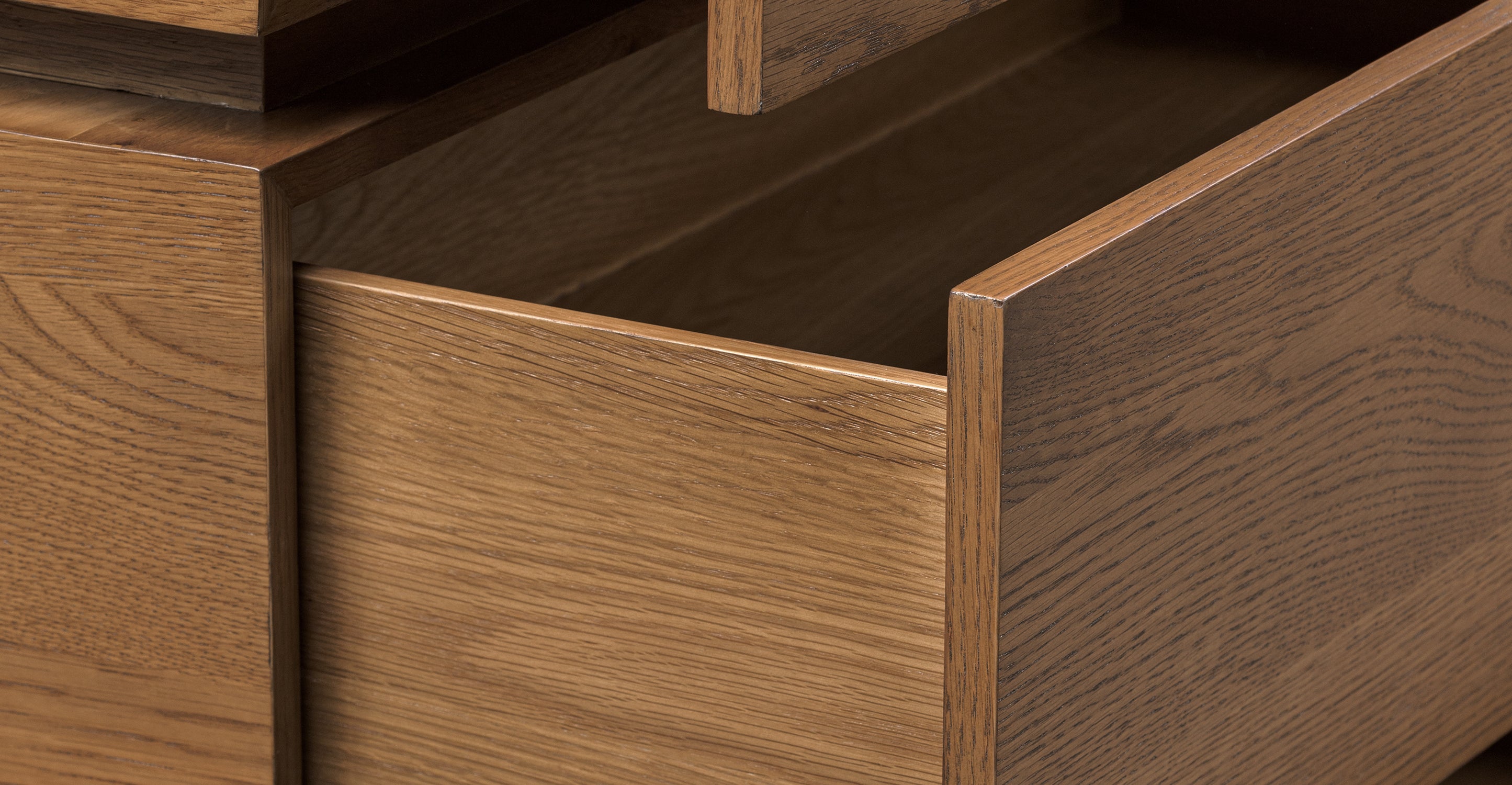 Pino 6-Drawer Wooden Dresser for Bedroom - Modern Storage Chest with Smooth Gliding Drawers | Perfect for Organizing Clothes, Bedding & Accessories in Home, Dorm or Nursery