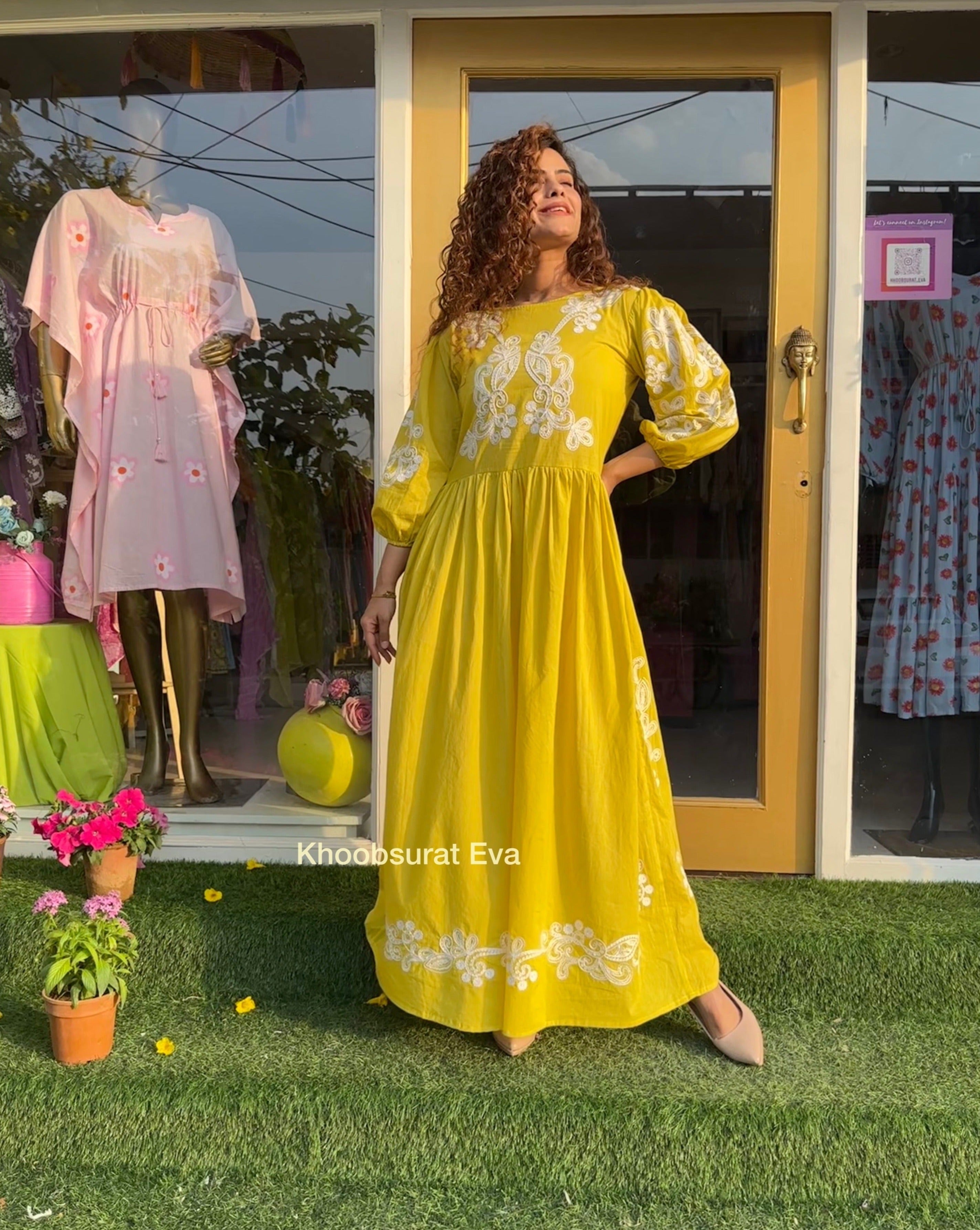 Stylish Citrus Swirl Yellow Maxi Dress for Women - Flowy Summer Beach Dress, Boho Chic Vacation Outfit - Perfect for Beach Parties, Vacations & Casual Outings