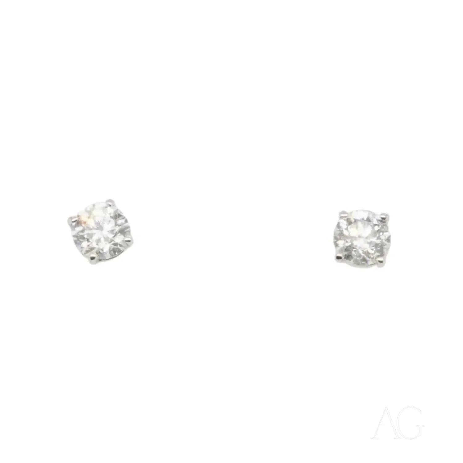 18K White Gold Diamond Stud Earrings for Women - Sparkling Round Cut Diamond Jewelry for Wedding, Anniversary & Special Occasions