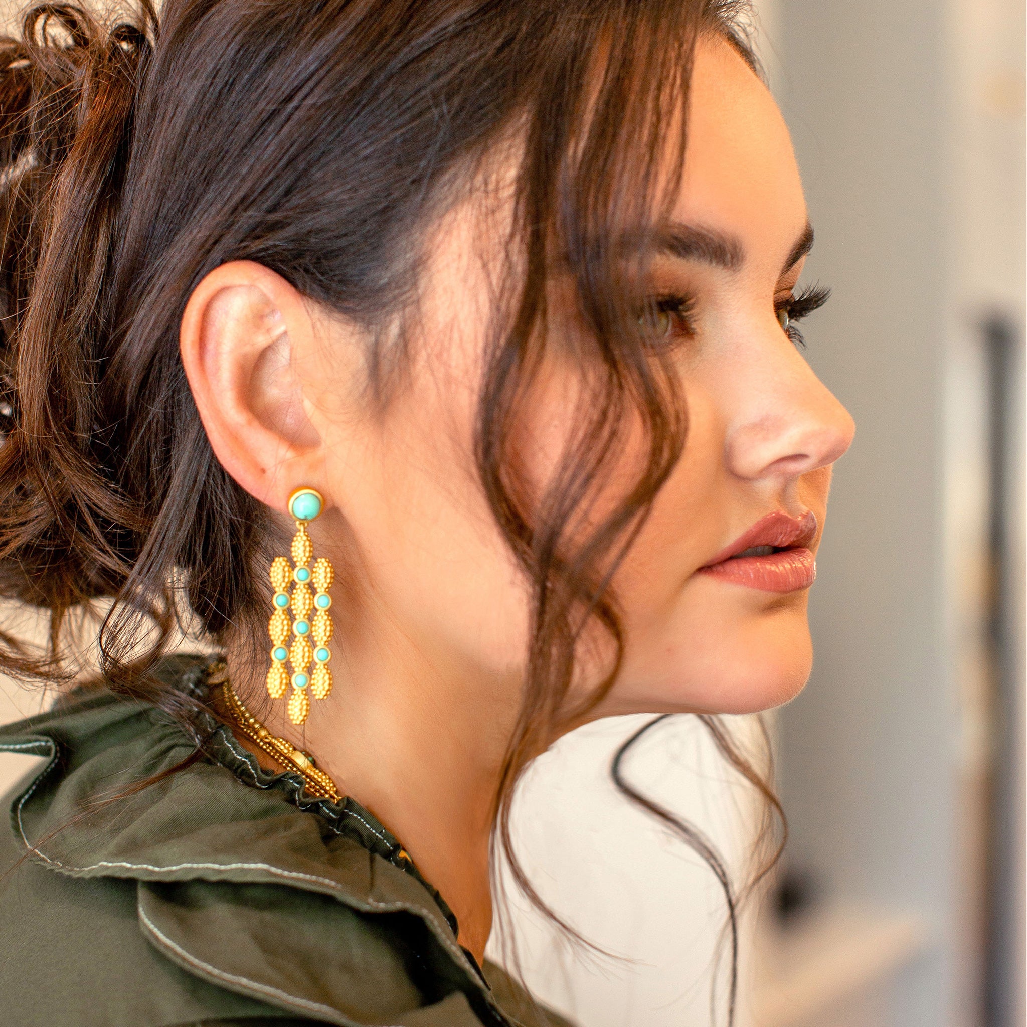 Air of Wonder Chandelier Earrings for Women - Elegant Crystal Drop Dangle Earrings for Party, Wedding & Evening Wear - Perfect Bridal Jewelry Gift