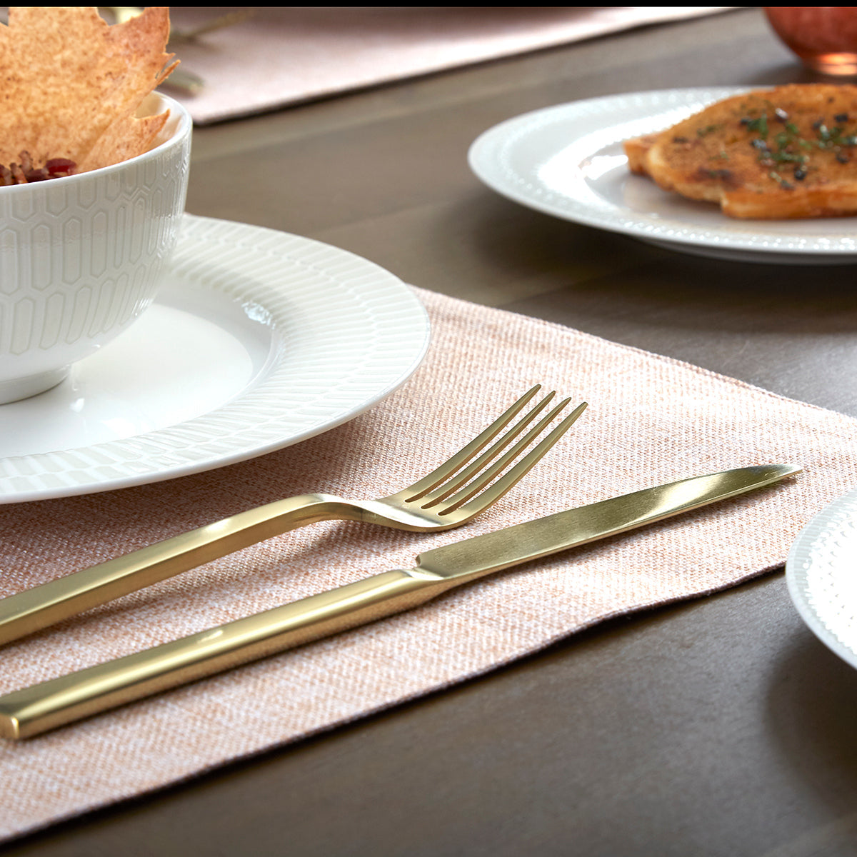 Chef's Table Champagne 20-Piece Flatware Set - Premium Stainless Steel Silverware for Fine Dining, Weddings & Special Occasions