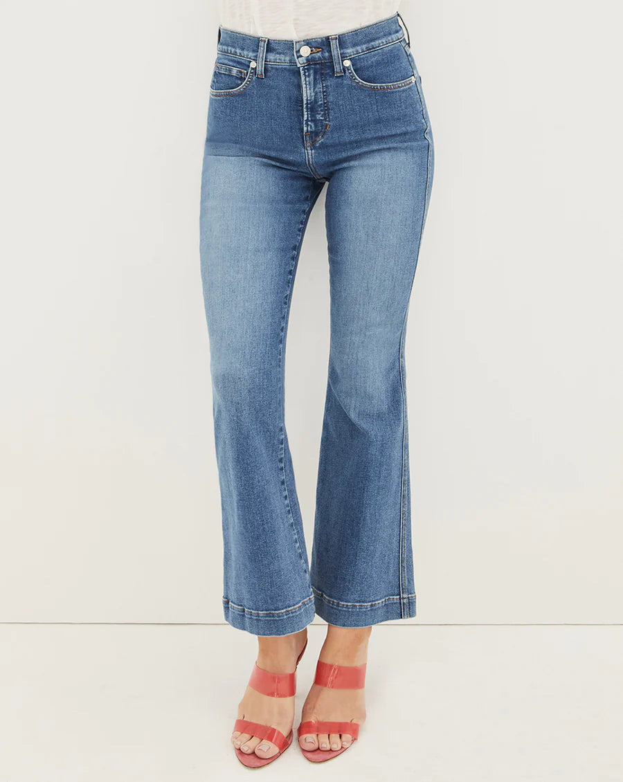 Carson High Waist Kick Flare Jeans - Trendy Vintage Denim Pants for Women | Perfect for Casual Outfits, Date Nights & Boho Style