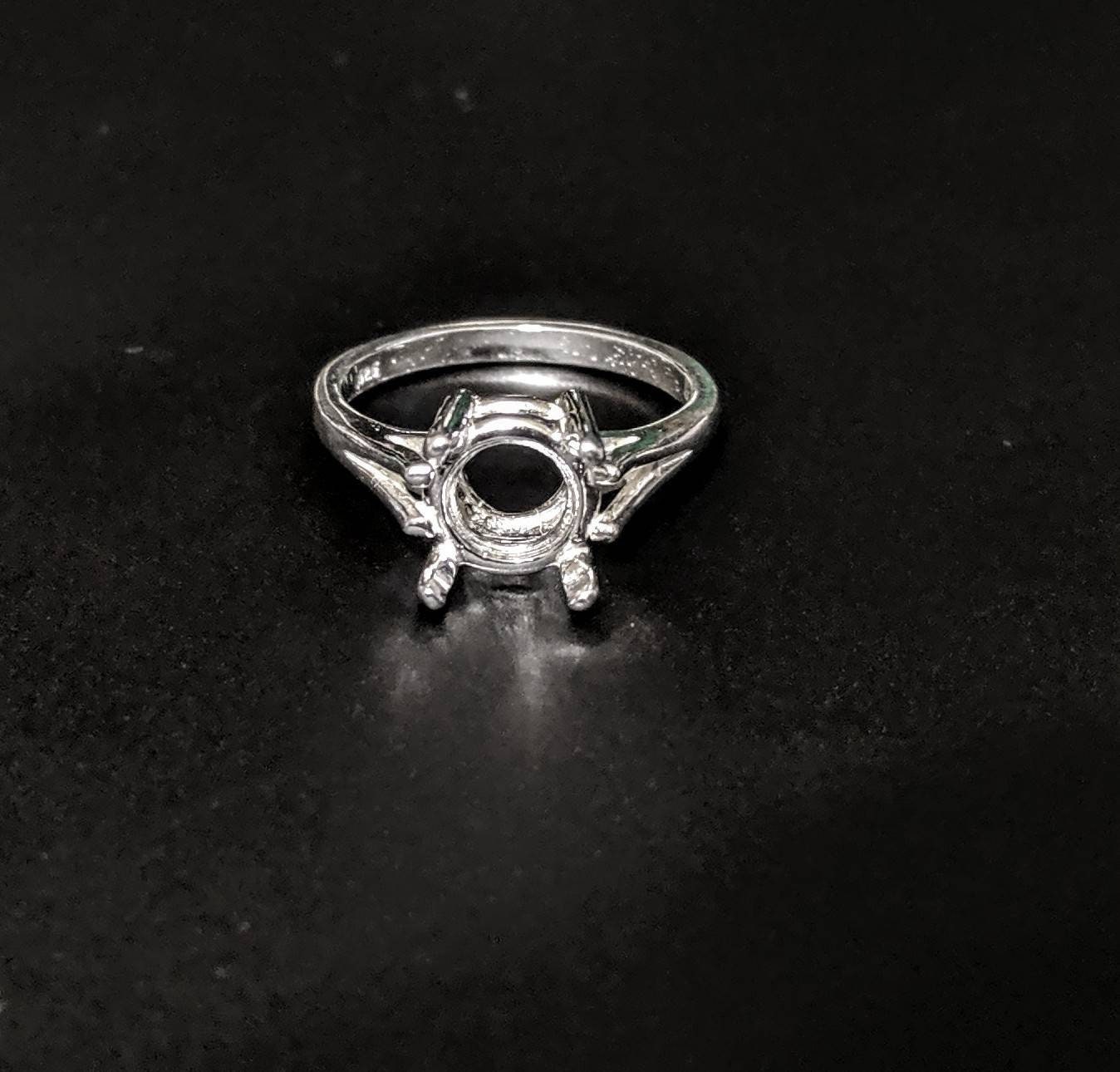 Sterling Silver 9mm-15mm Round 4 Prong Pre-Notched Blank Ring Shank Setting - Size 7 (163-496) - Perfect for Jewelry Making, DIY Crafting & Engagement Ring Designs
