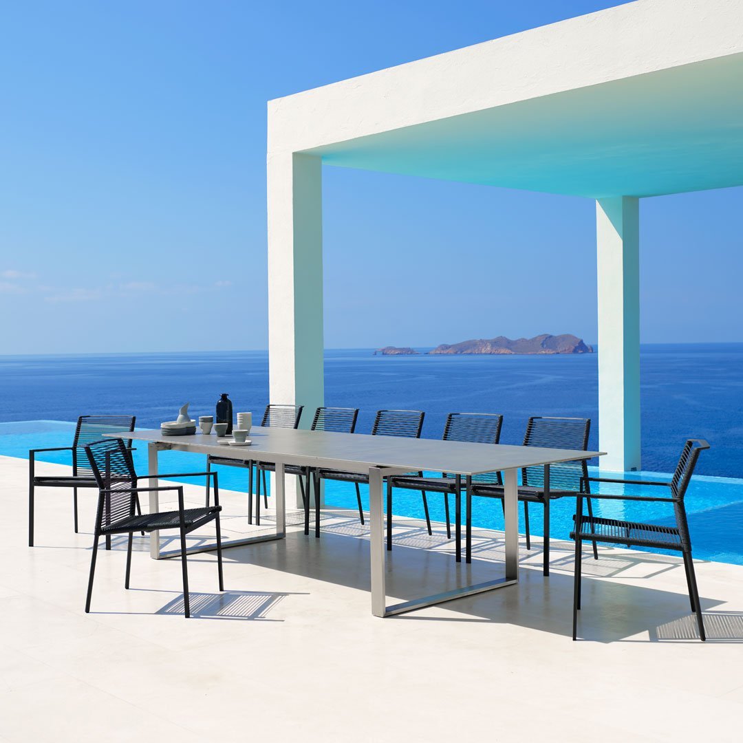 Extendable Edge Outdoor Dining Table - Weather-Resistant Patio Furniture for Garden, Deck, and Backyard Entertaining