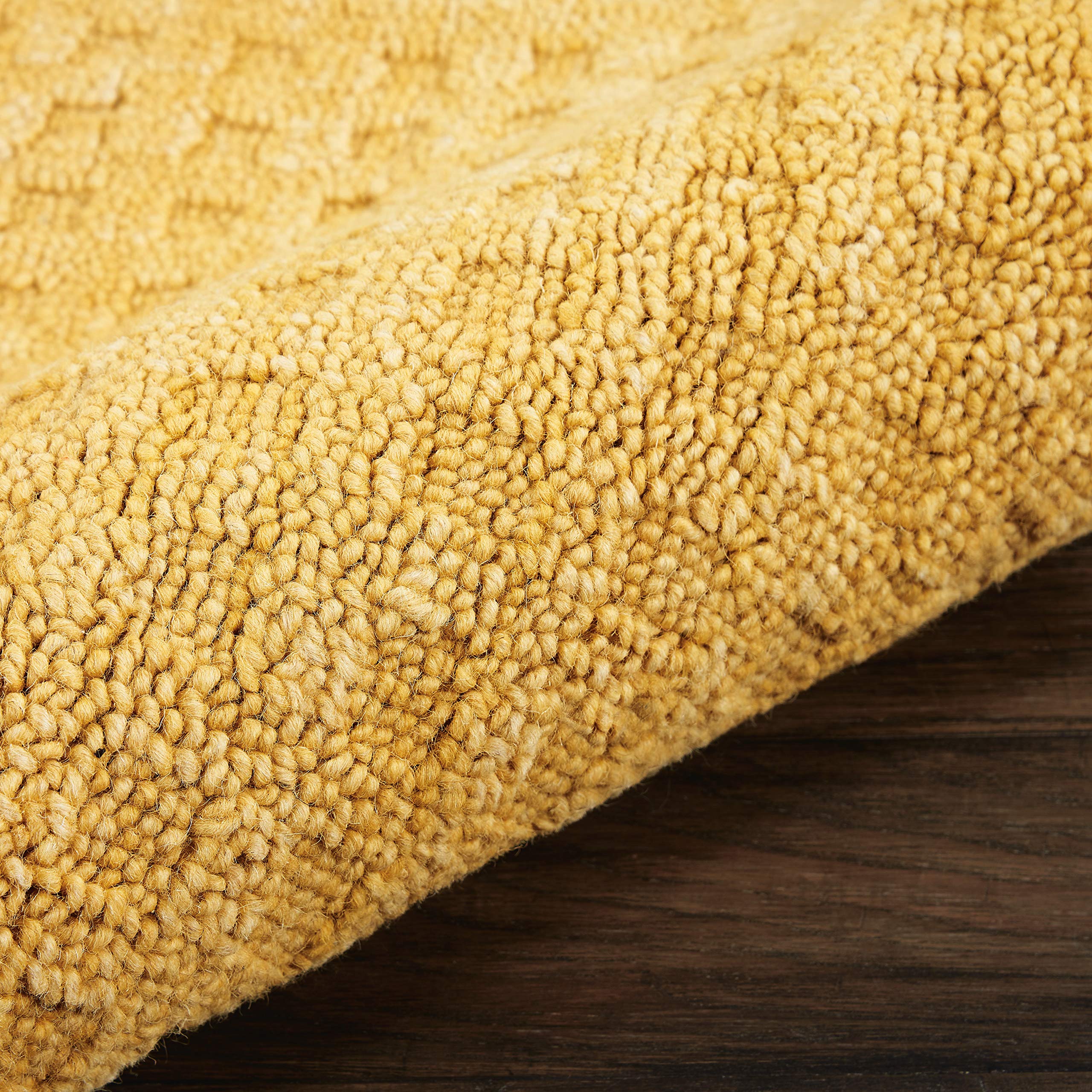 Nourison Perris Solid Gold 3'9