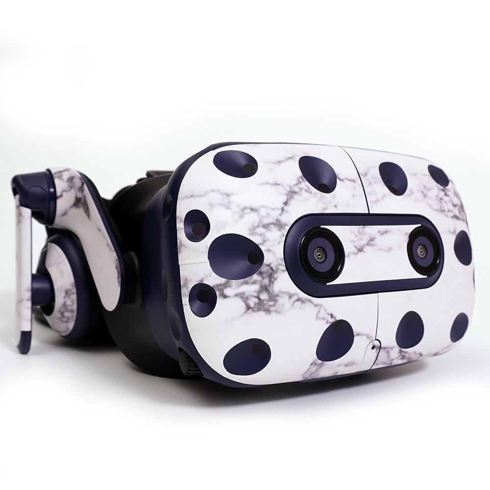MightySkins Vinyl Decal Wrap Cover for HTC Vive Pro VR Headset - Giraffe Design | Protective & Durable Skin | Easy to Apply & Remove | Made in USA | Perfect for Gaming, VR Enthusiasts & Customization Lovers