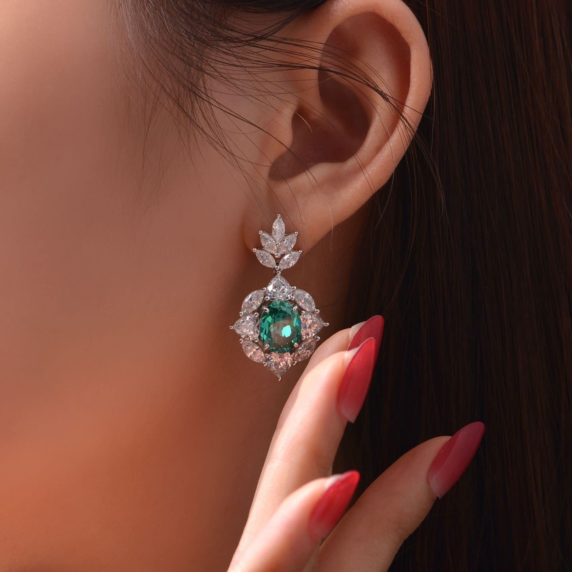 925 Sterling Silver 8cttw Simulated Emerald Pendant Necklace & 2cttw Dangle Earrings Set - Luxury Shine Jewelry for Women, Birthday Gifts for Wife, Girlfriend - Perfect for Anniversaries, Valentine's Day & Special Occasions