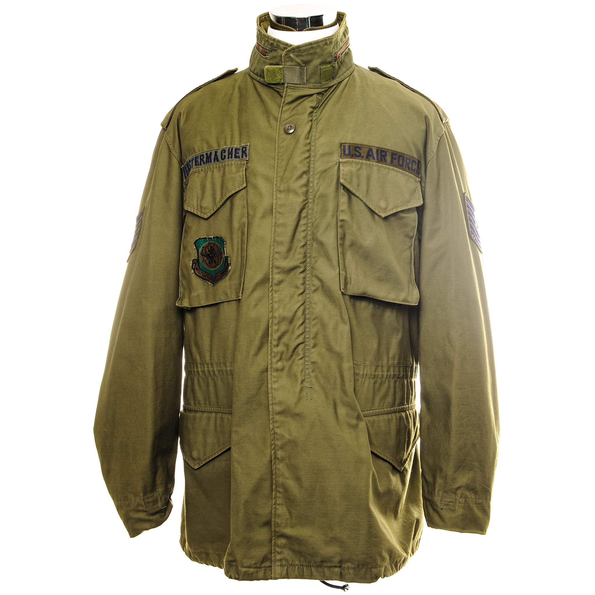 Vintage USAF US Air Force M-1965 M65 Field Jacket - 1970s Vietnam War Era Military Tech Sergeant Coat with Airlift Command Patch - Size Large Long - Perfect for Military Collectors & Outdoor Enthusiasts