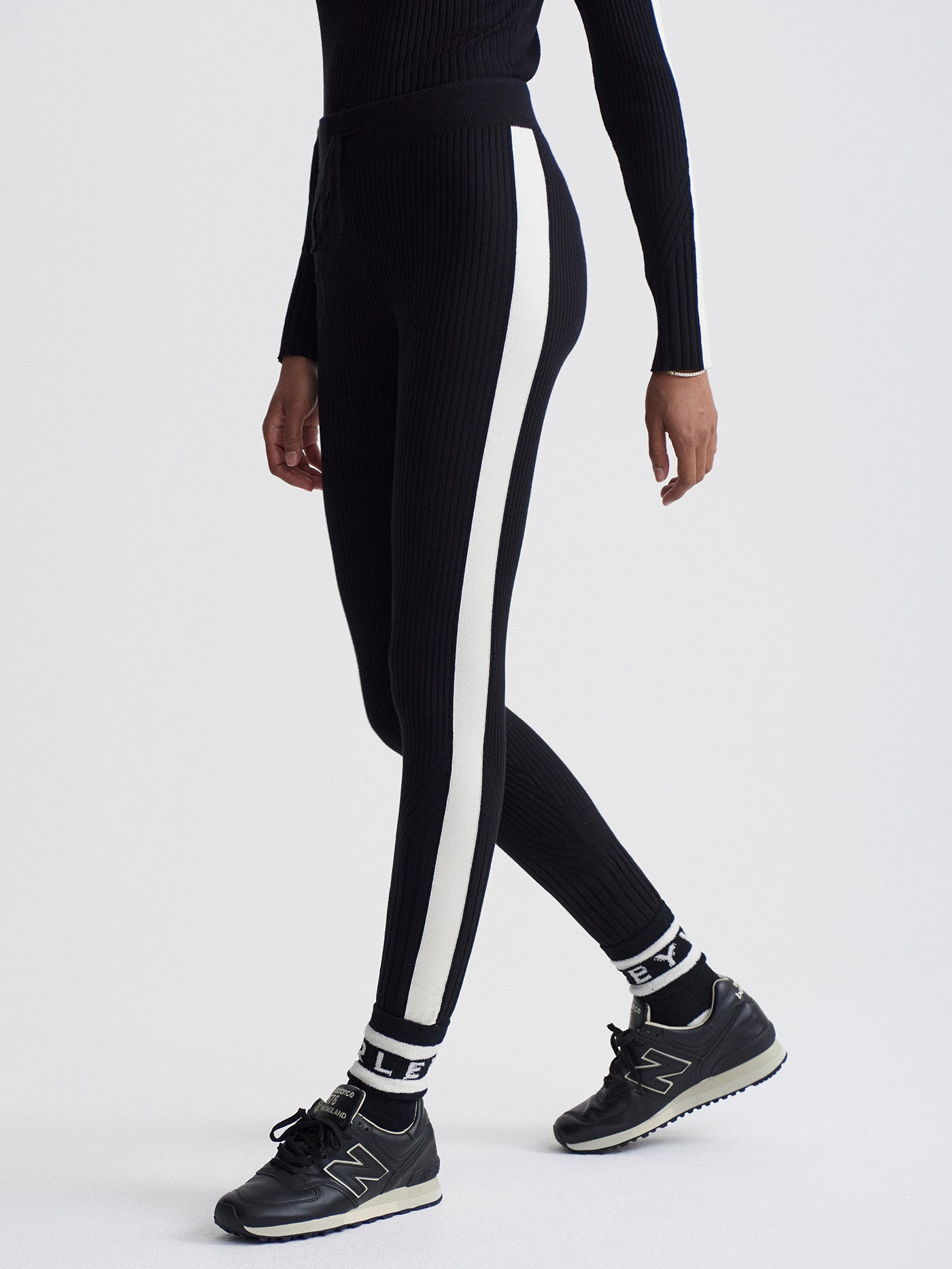 Varley Aiden Knit Legging - High Waisted Stretchy Yoga Pants for Women - Black - Perfect for Workouts, Running, and Casual Wear