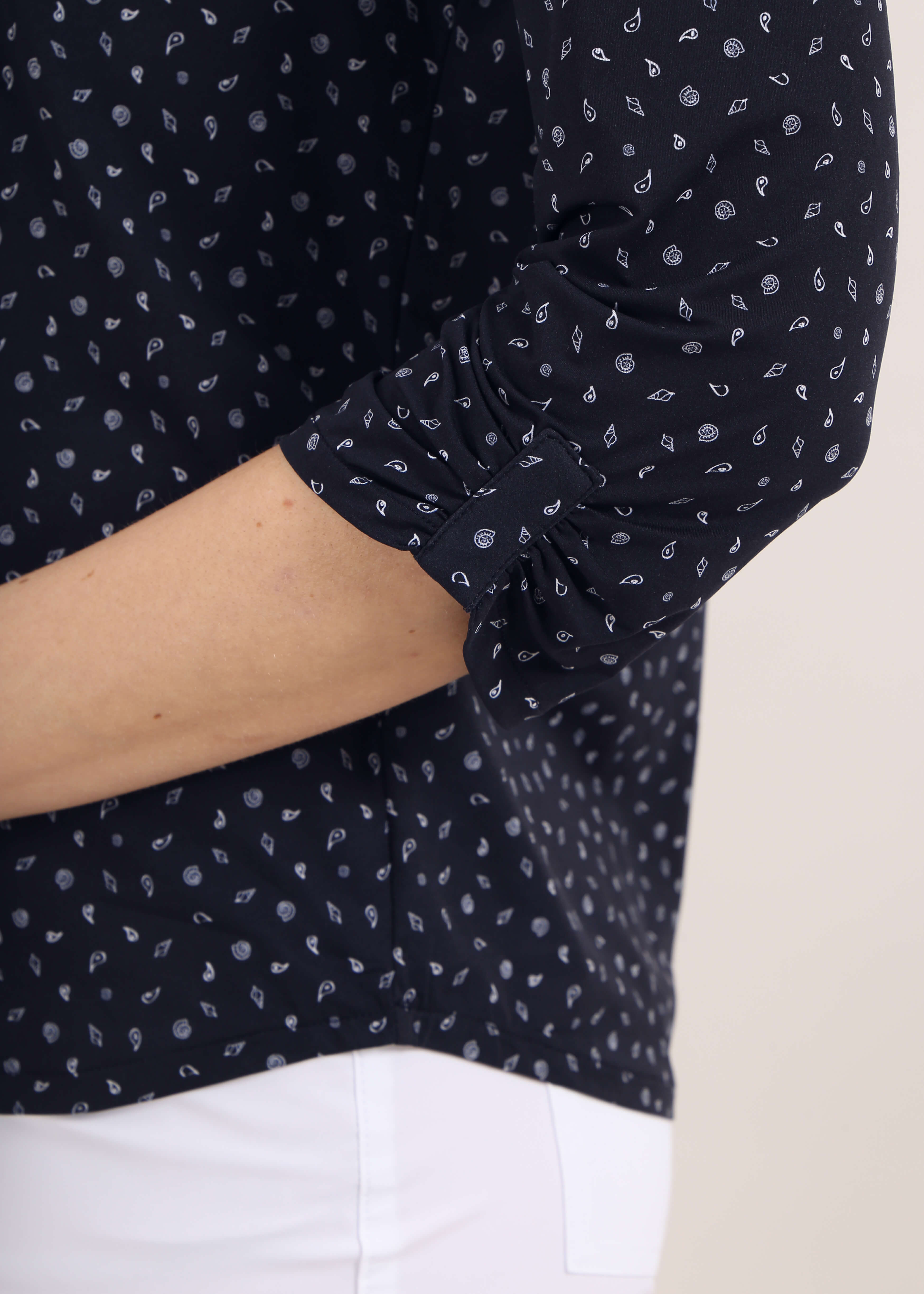 ANSWEAR | Stylish Fashion Apparel & Accessories - Final Sale - Perfect for Casual Outfits, Parties & Everyday Wear