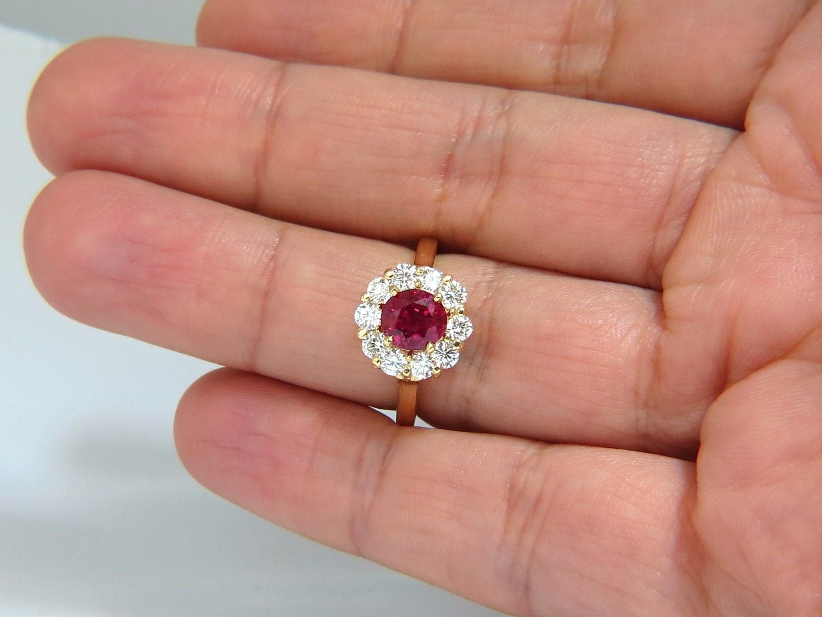 GIA Certified 1.54ct Oval Cut Red Ruby & 0.88ct Diamond Ring in 18K Gold - Perfect for Engagement, Anniversary & Special Occasion Gifts