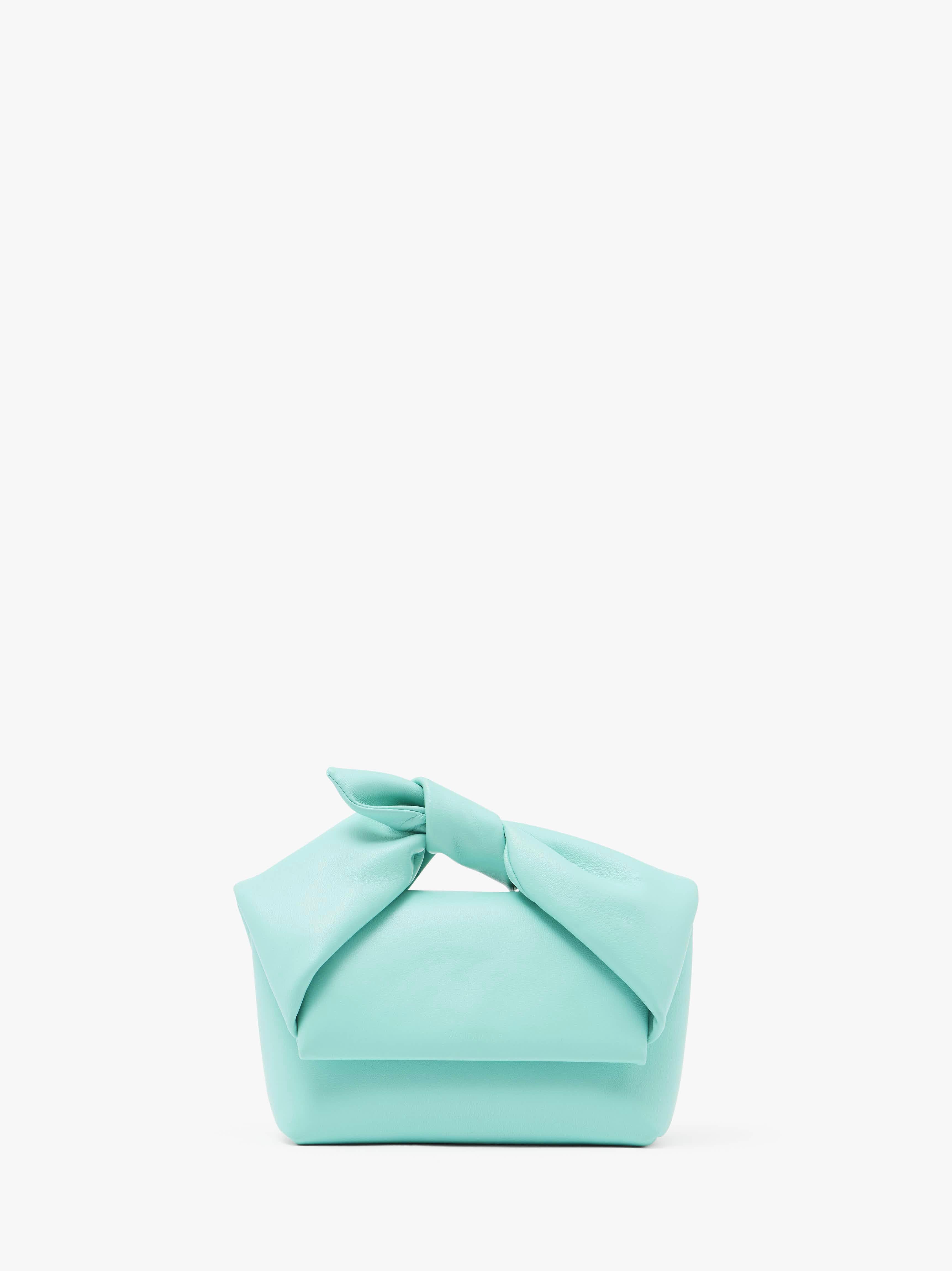 AQUA