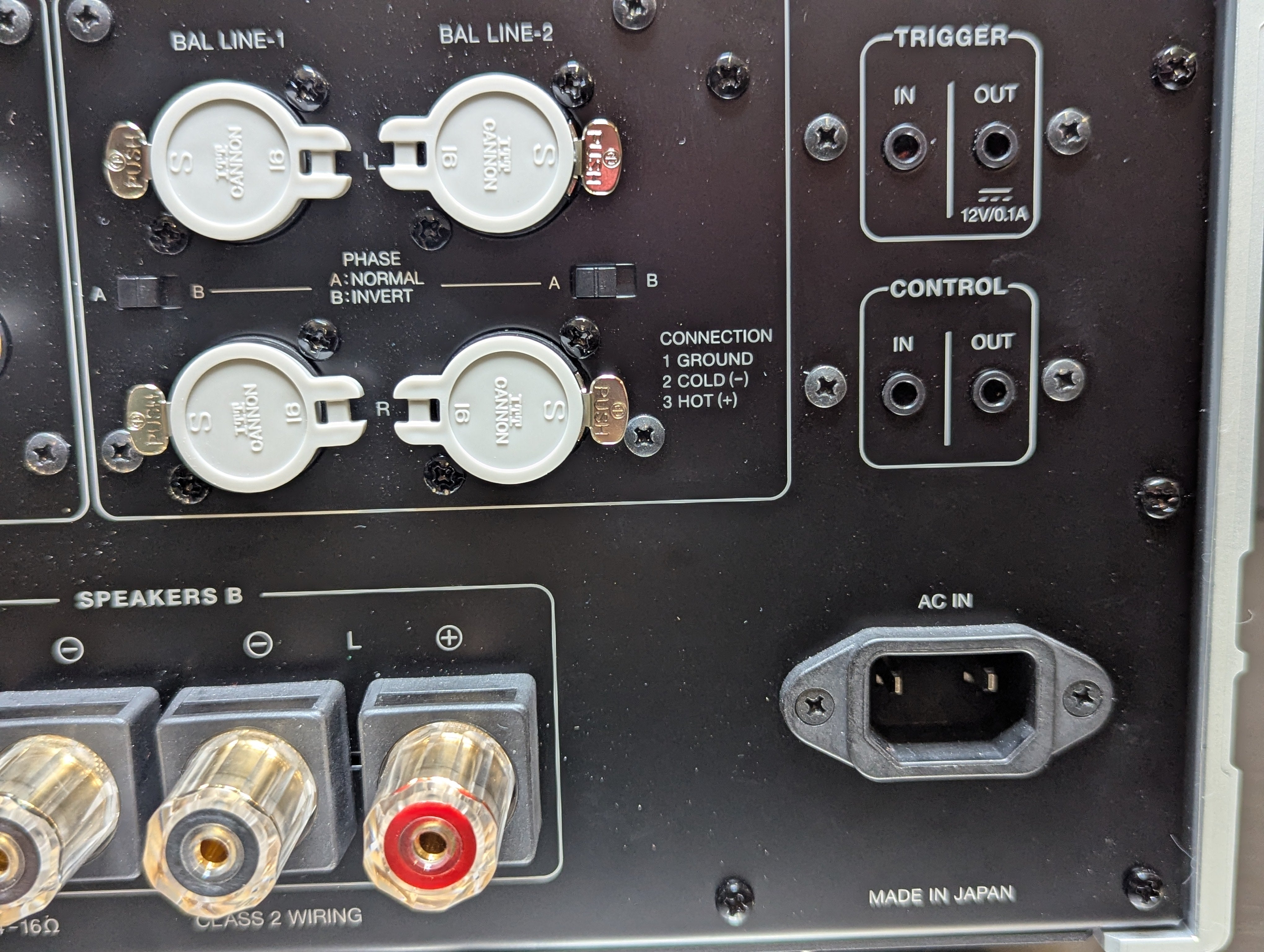 Luxman L-509Z Integrated Stereo Amplifier - High-End Audio Equipment for Home Theater & Music Listening - Like New Condition