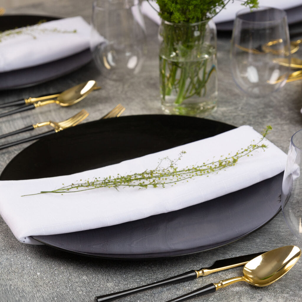 Black Hammered 13-Inch Round Plastic Charger Plates - Set of 4 - Elegant Dinnerware for Wedding, Party & Holiday Table Settings