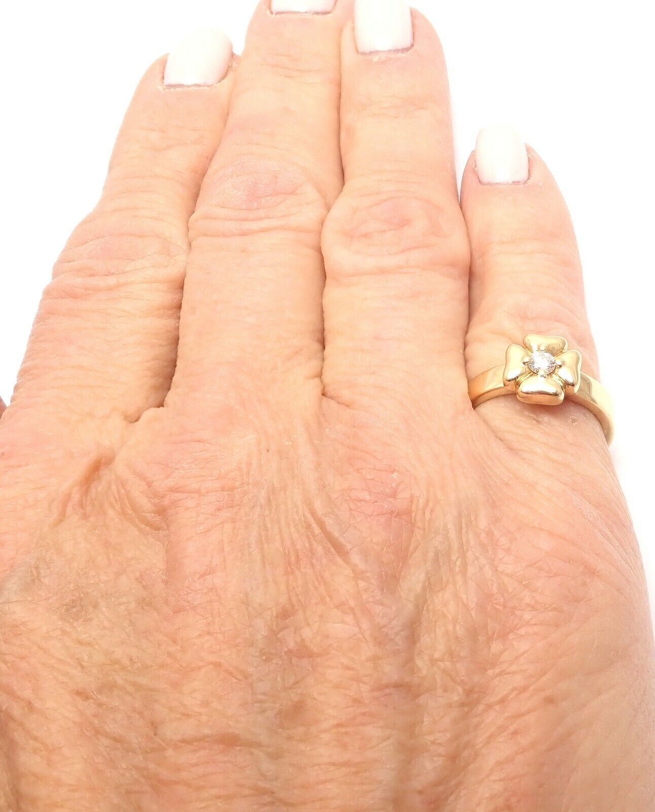 Luxury Chanel 18k Yellow Gold Diamond Four Leaf Clover Ring for Women - Elegant Jewelry Gift for Anniversary, Birthday & Special Occasions