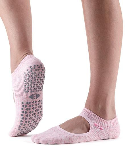 Tavi Noir Chey Grip Socks - Non-Slip Yoga Socks for Women, Pilates, Barre & Workout - Breathable & Comfortable Anti-Skid Socks for Home, Studio & Gym Use