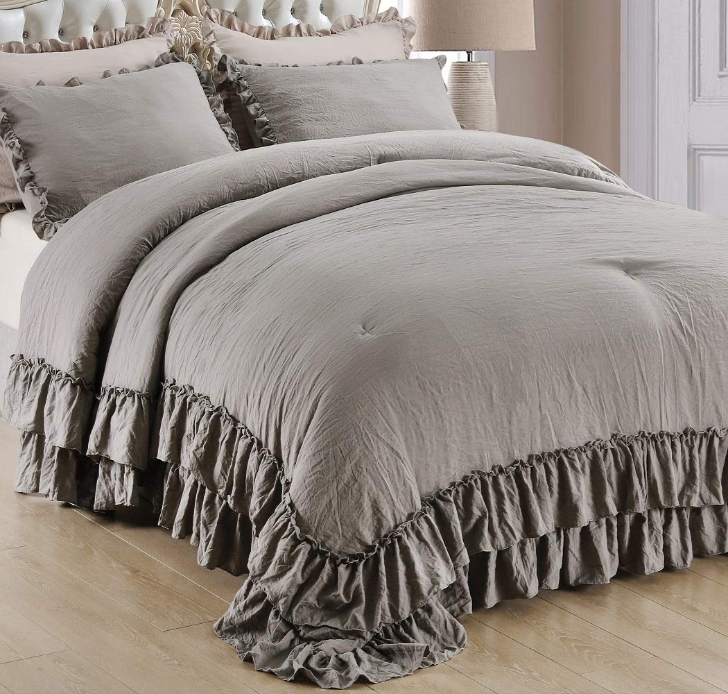 QSH Shabby Grey Ruffled Chic Queen Size Comforter Set - 3 Piece Farmhouse Boho Bedding, All Season Microfiber Filled Ultra Soft Lightweight Bedspread | Perfect for Master Bedroom, Guest Room & Cozy Boho Decor