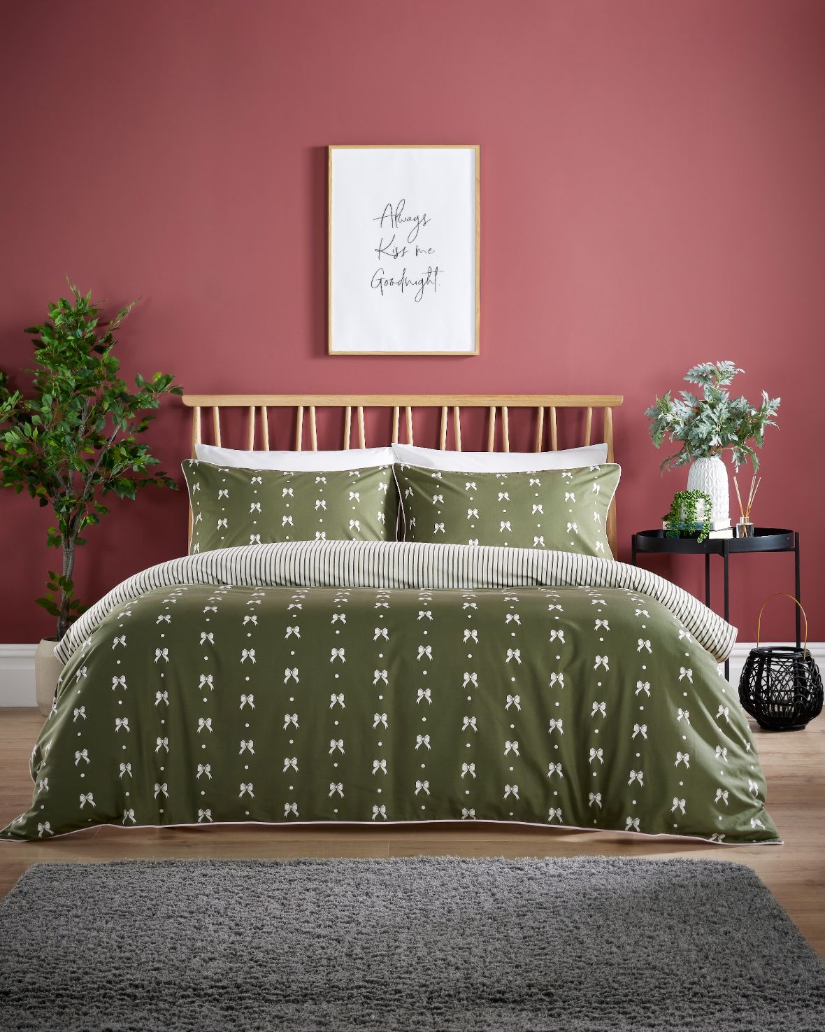 Cotton Ribbon Bow Print Bedding Set - Soft & Breathable Queen Size Bed Sheets - Perfect for Girls' Bedroom, Nursery, and Guest Room Decor