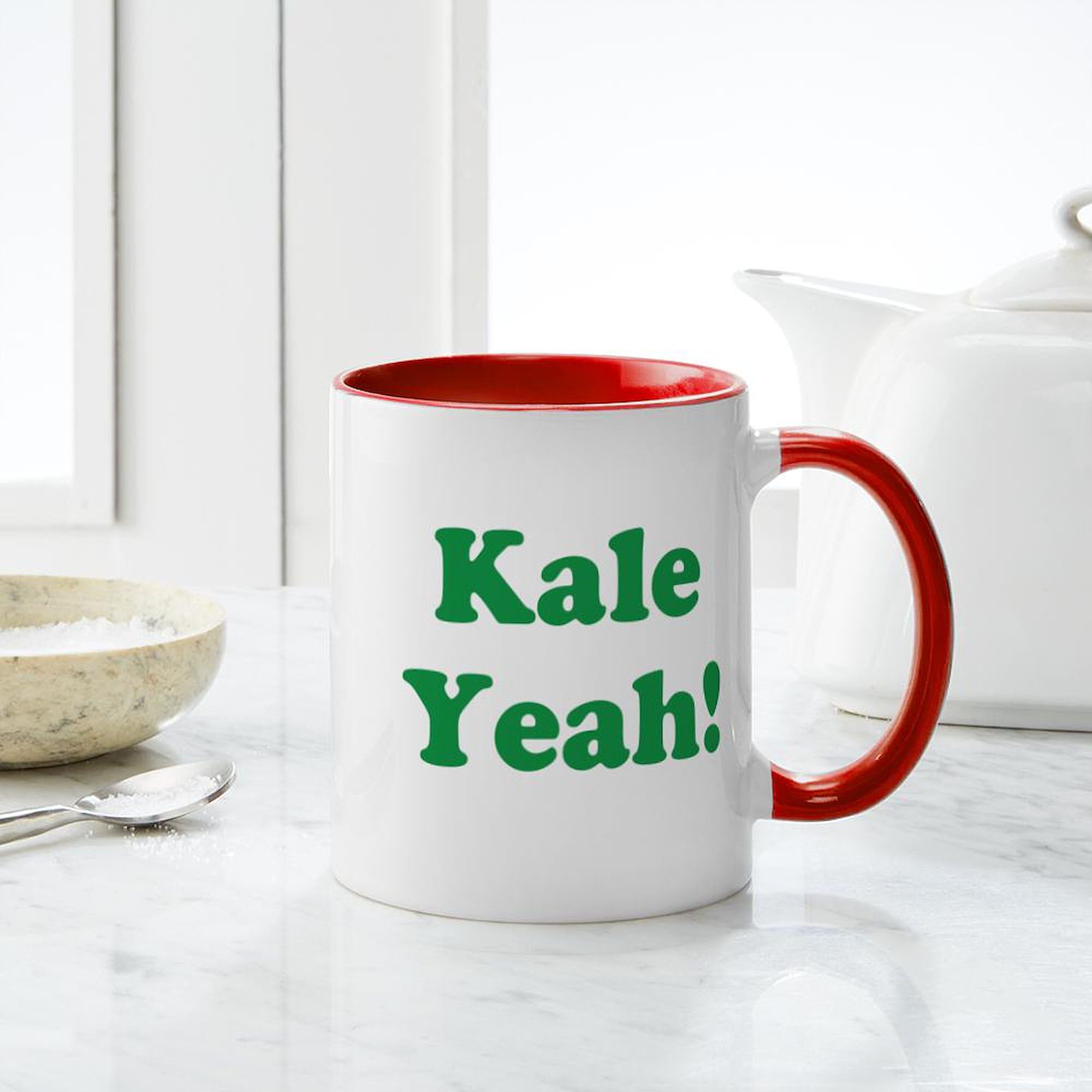Kale Yeah! 11 oz (325 ml) Ceramic Coffee Mug - Funny Novelty Tea Cup for Office, Home & Gifts - BPA-Free Dishwasher Safe Drinking Cup