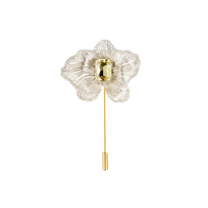 Elegant Venerada Brooch - Vintage Inspired Jewelry for Women - Perfect for Weddings, Parties & Special Occasions