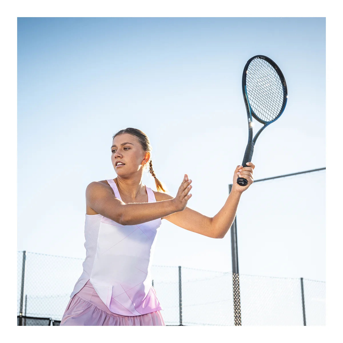2025 Head Gravity MP Tennis Racket - Lightweight Carbon Fiber Racquet for Men & Women | Perfect for Beginners & Intermediate Players | Ideal for Training, Matches & Recreational Play