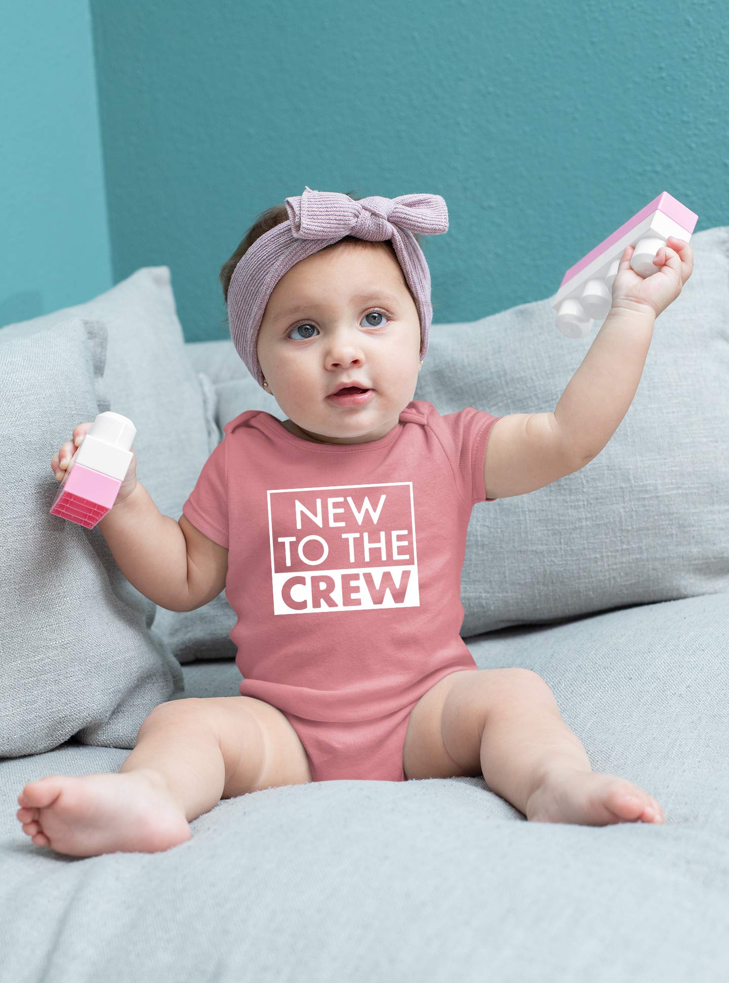 Unisex Newborn Baby Outfit - Cute Toddler Crew Set for Boys & Girls | Perfect Pregnancy Announcement & Baby Shower Gift | Ideal for Photo Shoots, First Outings & Special Occasions