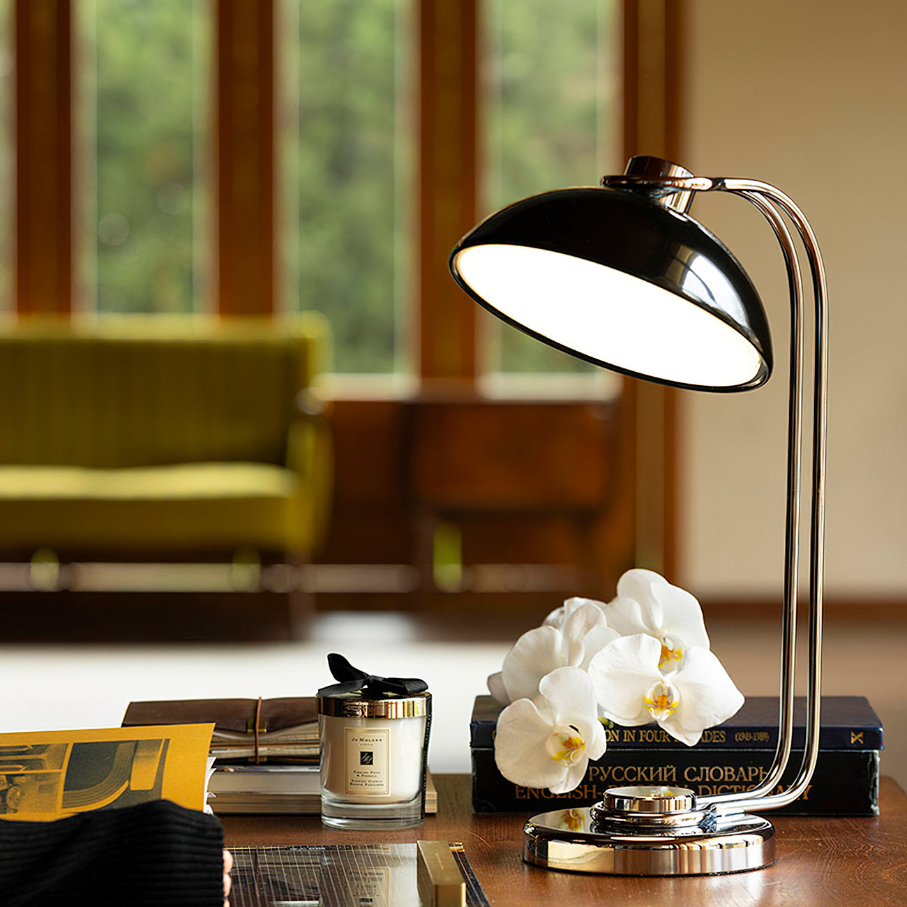 Athena Modern Table Lamp - Elegant Bedside & Living Room Lighting for Home & Office Decor