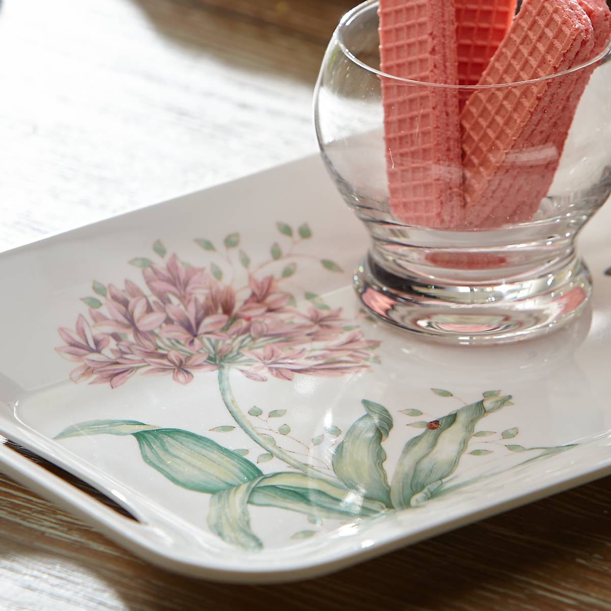 Butterfly Meadow Melamine Appetizer Tray - Elegant Serving Platter for Parties, Picnics, and Home Entertaining