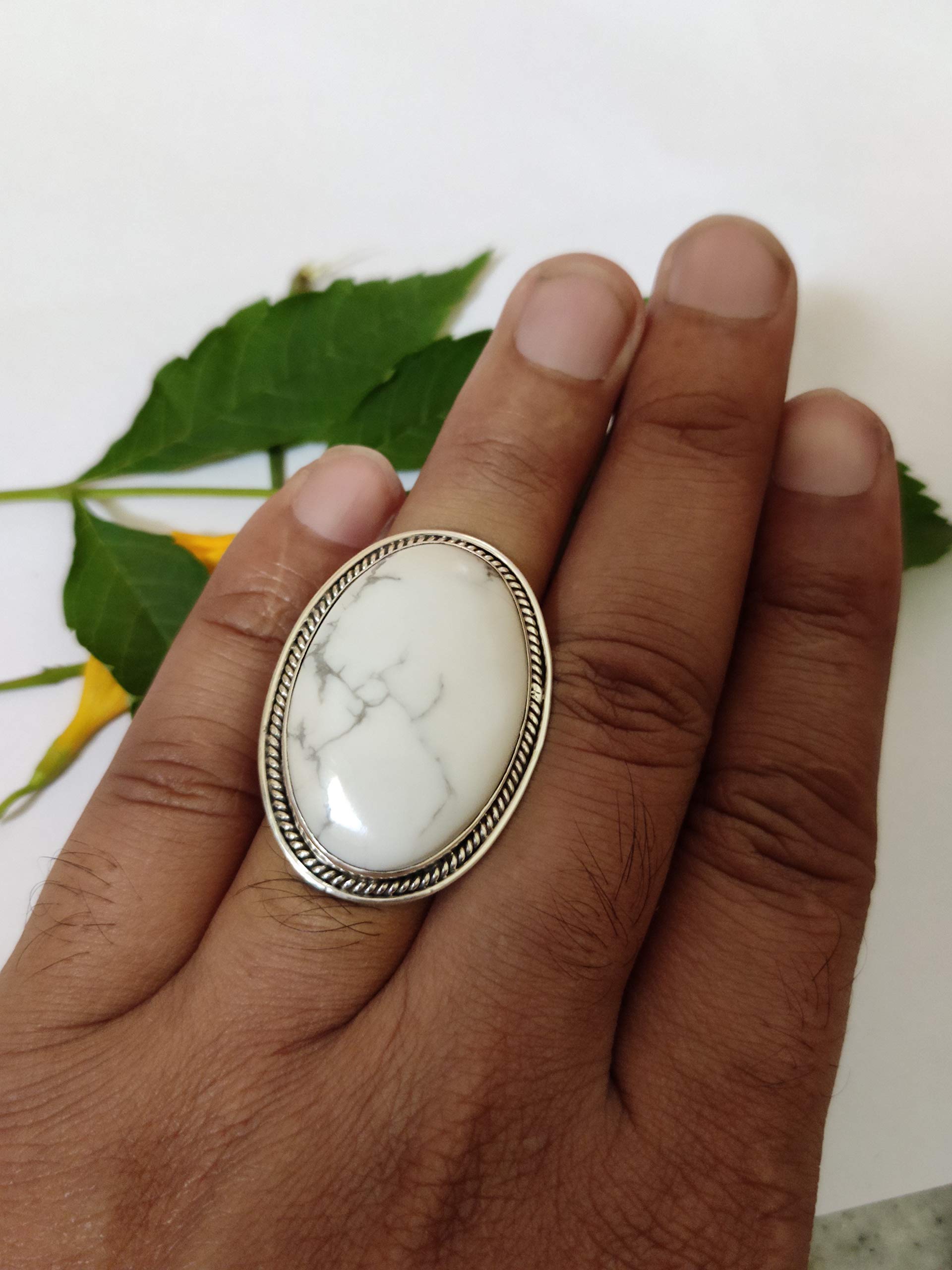 White Howlite Sterling Silver Ring - Large Bohemian Turquoise Howlite Promise Ring - Buffalo Ring for Bridesmaids Gift - Healing Crystal Gypsy Vintage Style Jewelry - Perfect for Boho Fashion, Spiritual Healing & Special Occasions