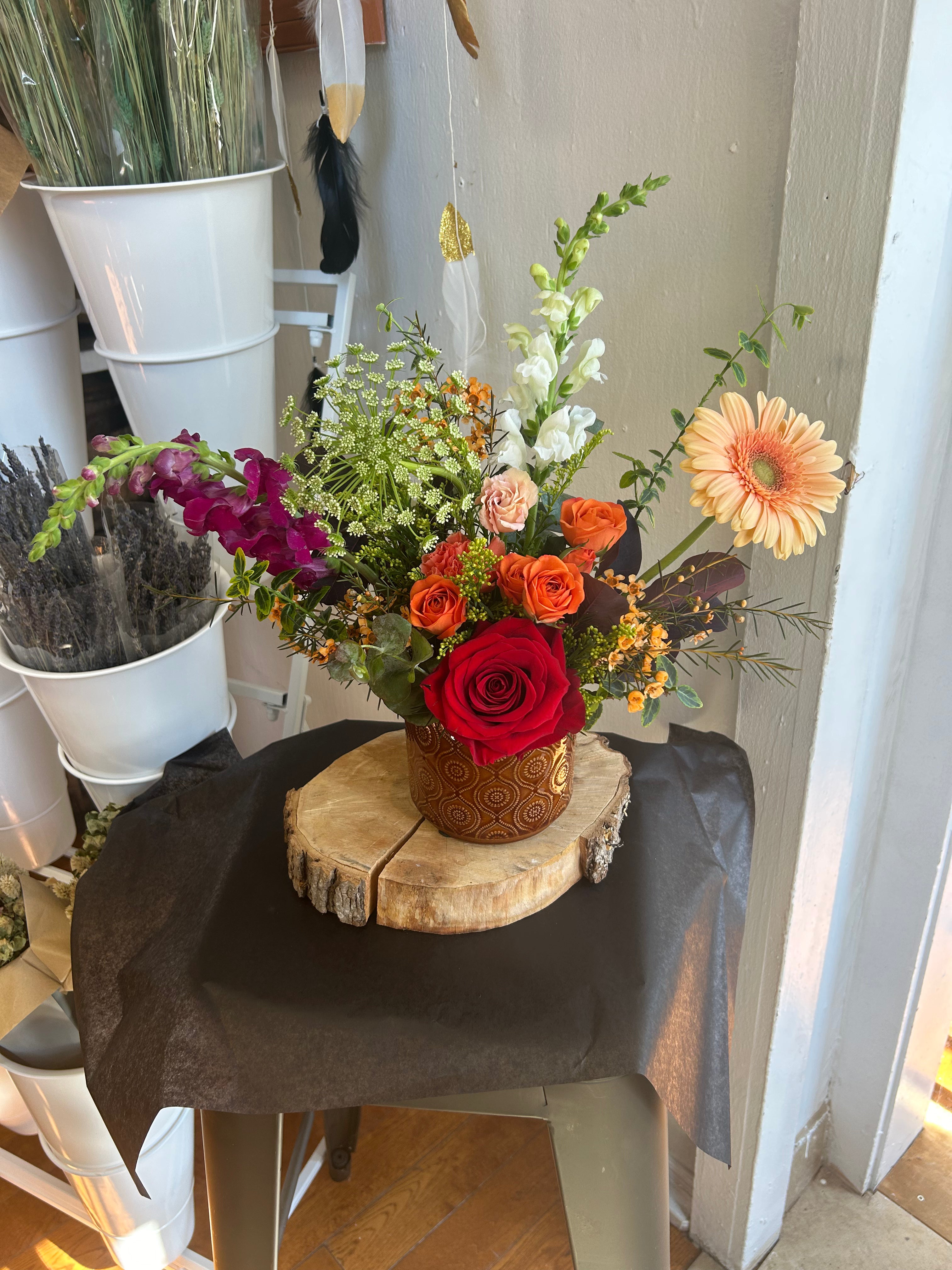Elegant Fall Table Centerpiece Decor - Autumn Harvest Floral Arrangement for Thanksgiving, Wedding, and Home Decor