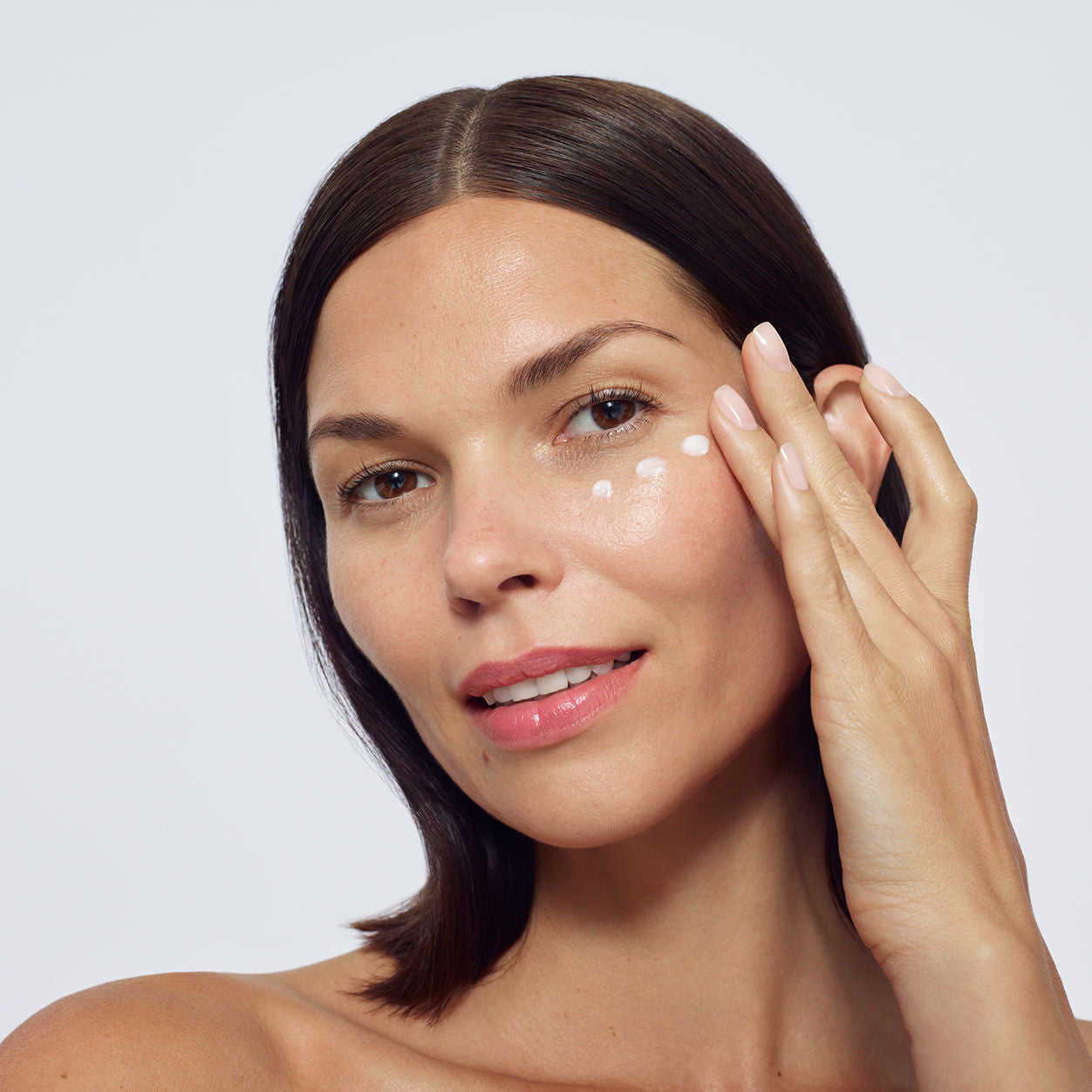 Black Diamond Eye Cream for Dark Circles & Wrinkles - Anti-Aging Under Eye Treatment for Puffiness & Fine Lines - Perfect for Night & Day Use
