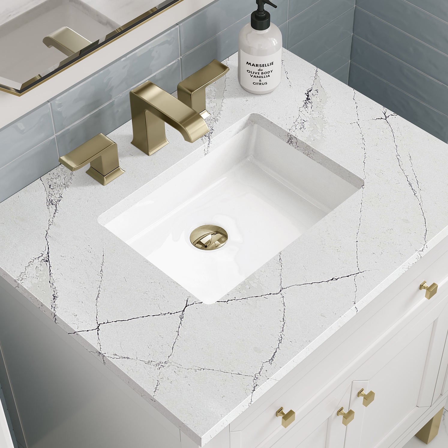 James Martin Vanities Chicago Collection 30