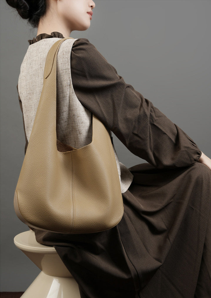Stylish and Lightweight Shoulder Bag for Women - Perfect for Work, Travel, and Everyday Use