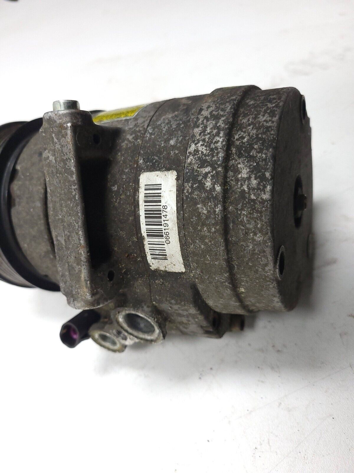 06 09 Mercury Milan AC Compressor 6E5H-19D629 OEM Replacement - Perfect for AC System Repair & Summer Cooling Maintenance