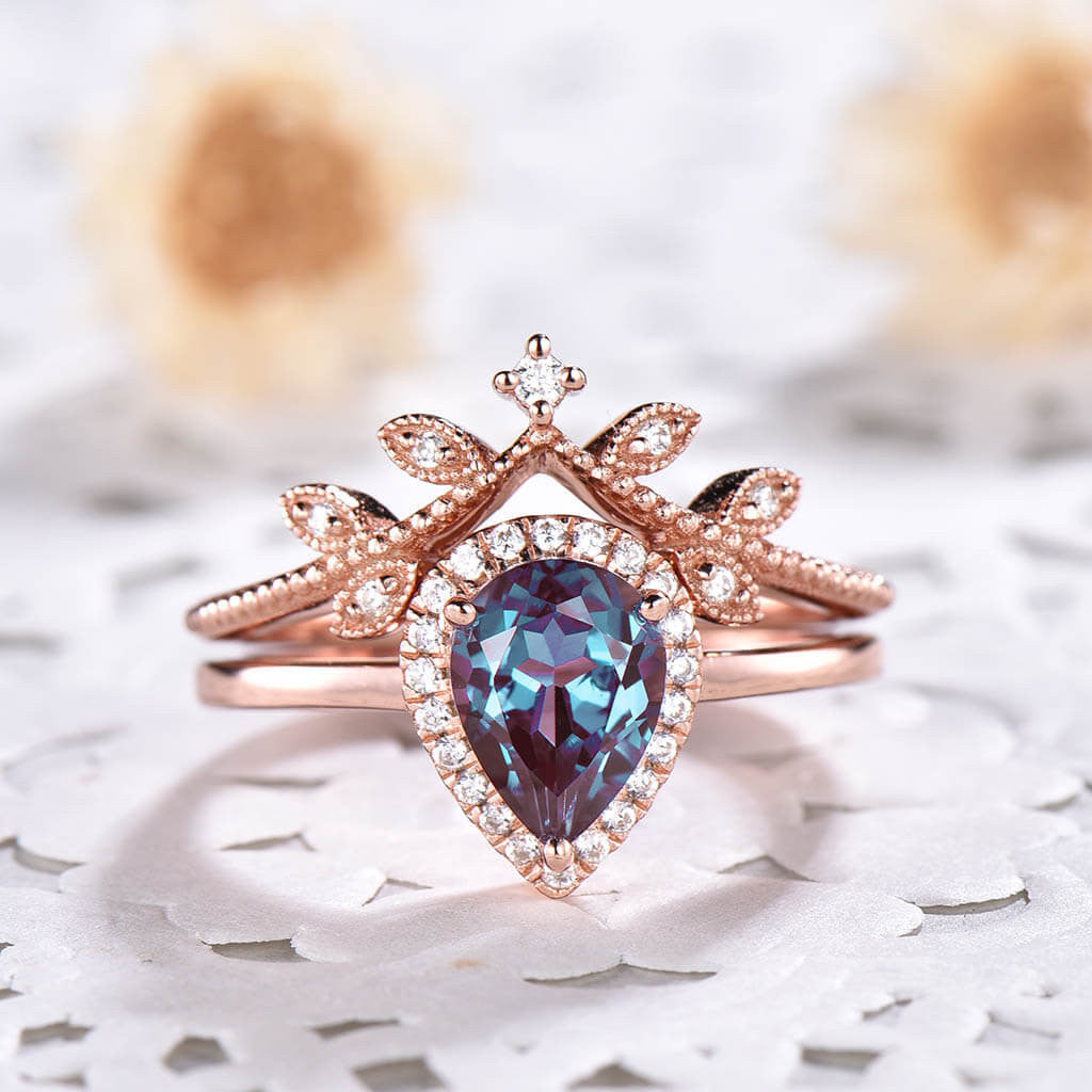 Vintage Pear Shaped Alexandrite Engagement Ring Set with Leaf Diamond Accents - 2 Piece Bridal Jewelry Set for Wedding, Proposal & Anniversary Gifts