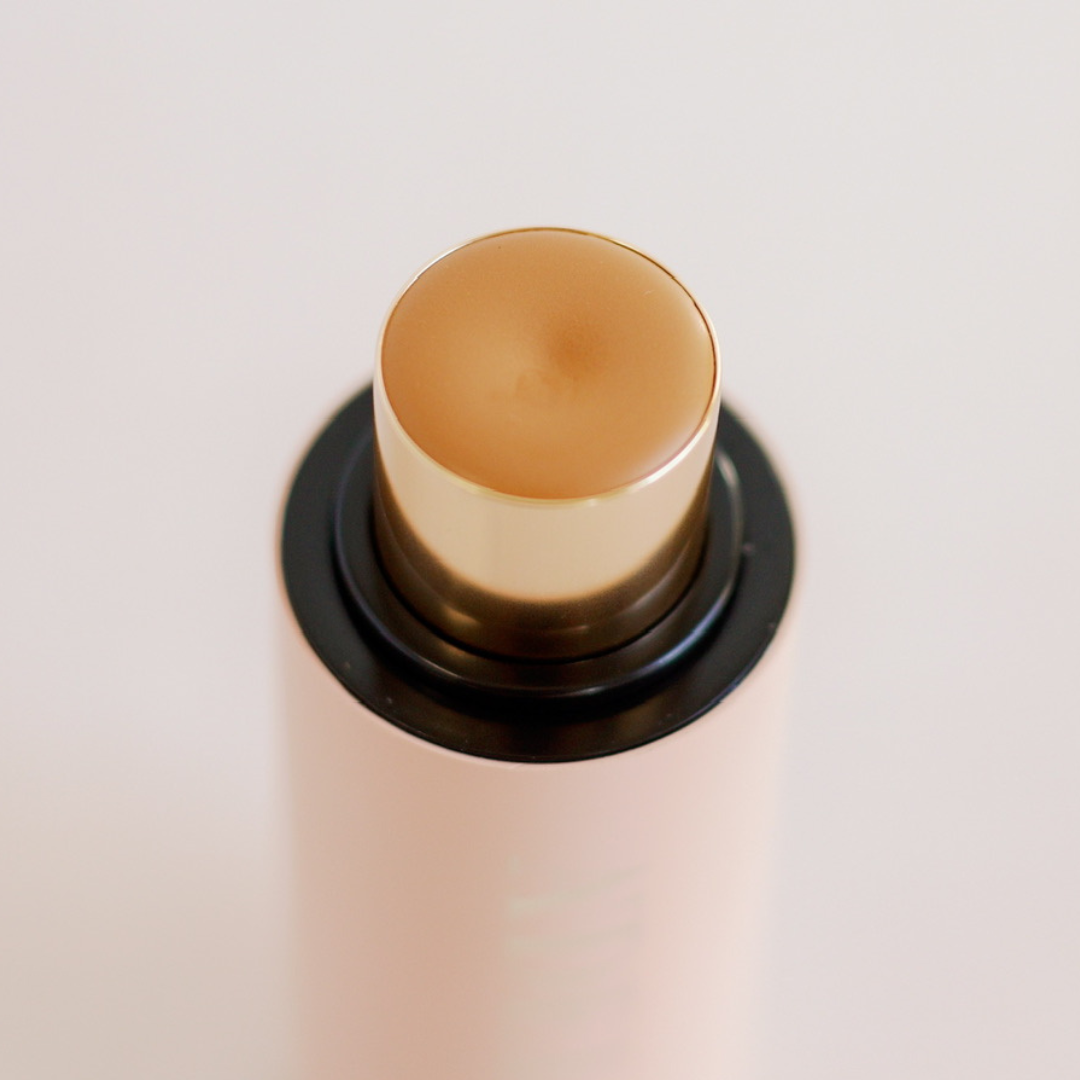 Best Moisturizing Foundation for Dry Skin - Hydrating & Long-Lasting Liquid Makeup - Perfect for Daily Wear & Special Occasions