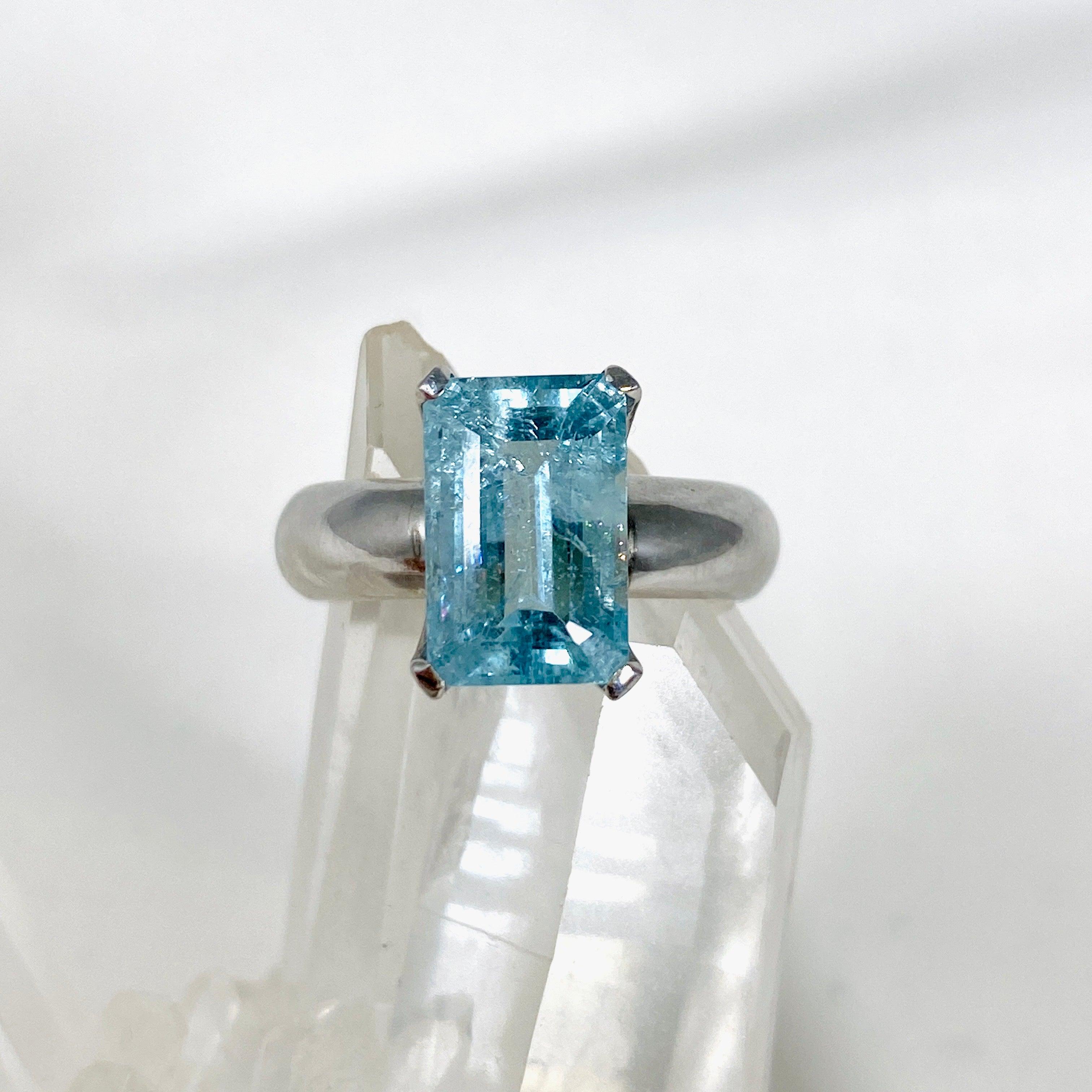 Aquamarine Emerald Cut Ring - Size 7, Rectangular Shape, HRGJ 40 - Perfect for Engagement, Wedding & Anniversary Gifts