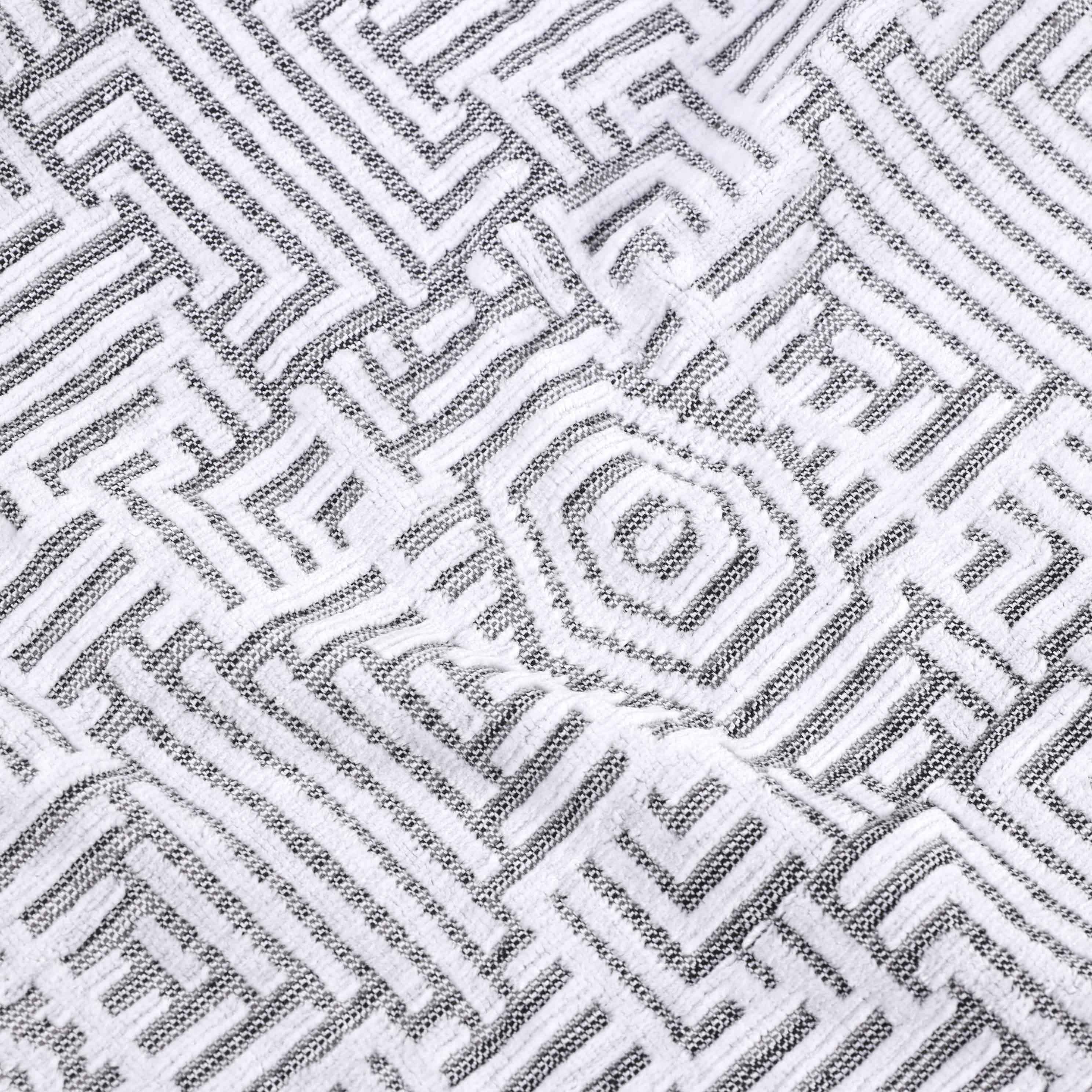 Premium Cotton Modern Geometric Jacquard Plush Absorbent Bath Towel Set of 2 - Ultra Soft & Quick Dry Bath Sheets for Spa, Hotel & Luxury Home Use