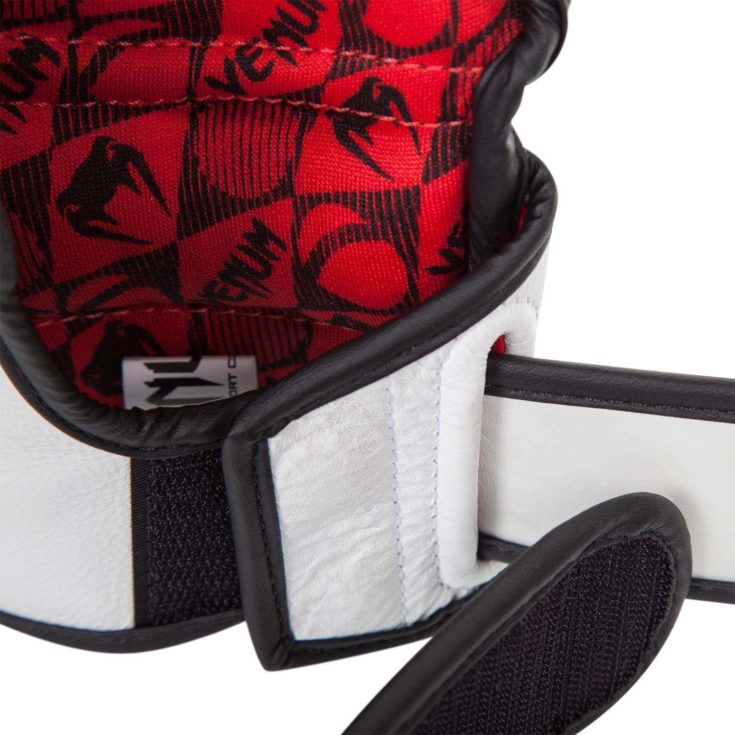 Venum Undisputed 2.0 MMA Gloves - Professional Training & Sparring Gloves for MMA, Muay Thai, Boxing - Premium Leather Hand Protection for Fighters & Athletes (Great for Gym, Competition & Fitness Training)