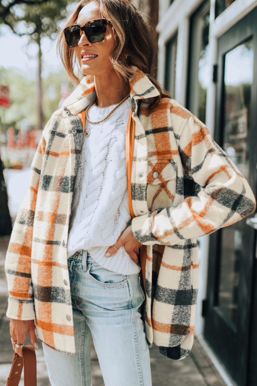 Plaid Snap Down Collared Shacket for Men & Women - Cozy Fleece-Lined Winter Jacket with Button Closure - Perfect for Outdoor Activities, Casual Wear & Layering in Cold Weather