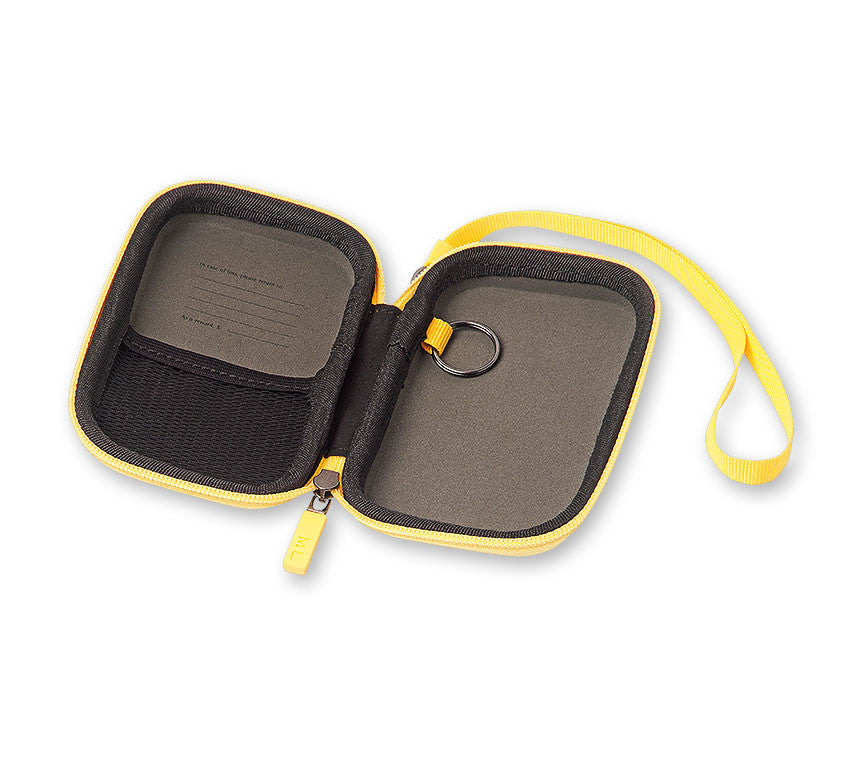 Moleskine Leather Travel Pouch - Premium Organizer for Passport, Credit Cards & Cash - Perfect for Business Trips, Vacations & Daily Commute