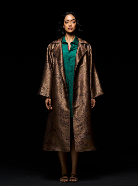 Elegant Long Silk Brocade Coat in Beige - Perfect for Formal Events, Weddings & Special Occasions
