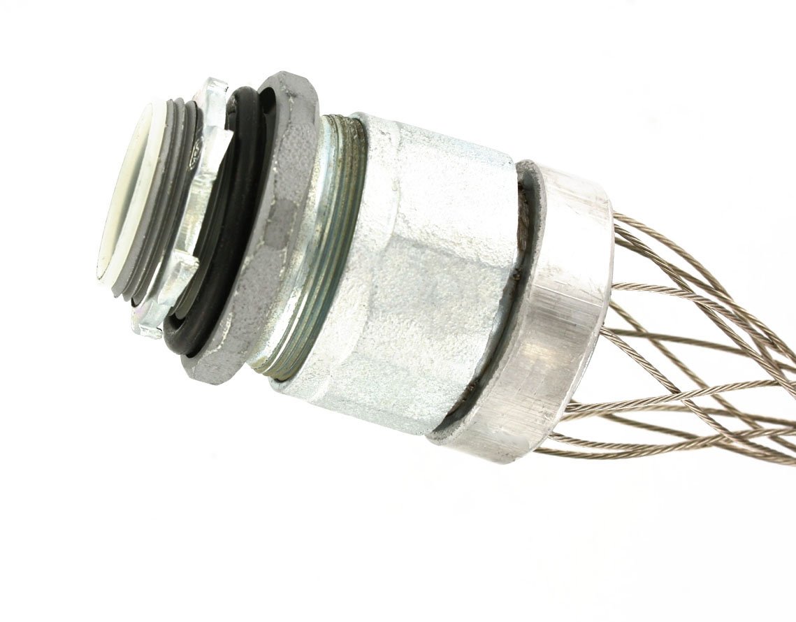 Leviton L7905 1-1/4 Inch Straight Liquidtight Flexible Metal Conduit Fitting, 5-5/8 Inch Length - Weatherproof Electrical Connector for Outdoor & Industrial Wiring Applications