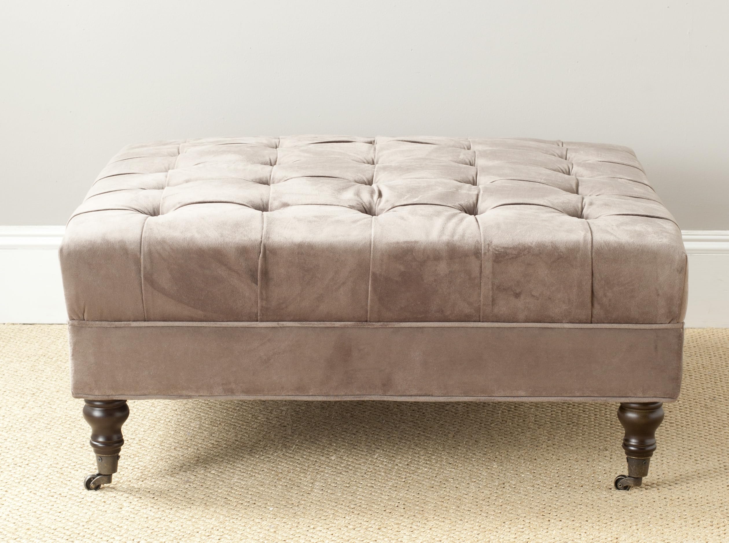 Safavieh Mercer Collection Clark Cocktail Ottoman - Stylish Round Footstool Pouf with Tufted Upholstery for Living Room, Bedroom & Lounge Decor