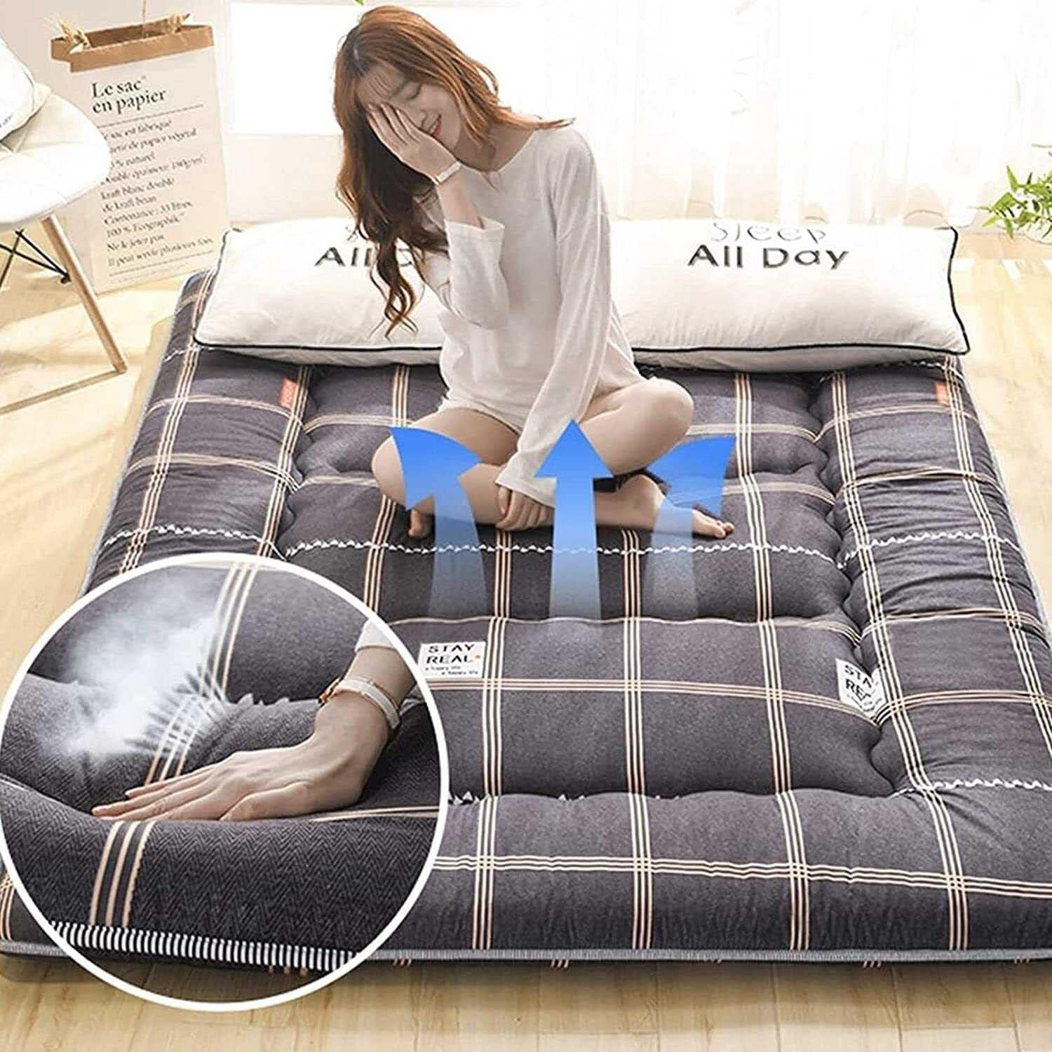 Japanese Floor Mattress Futon - Foldable Thickened Tatami Mat for Camping, Travel & Home Use - Portable Sleeping Mat for Adults & Kids (120x200cm) - Perfect for Guest Beds, Camping Trips & Kids' Rooms